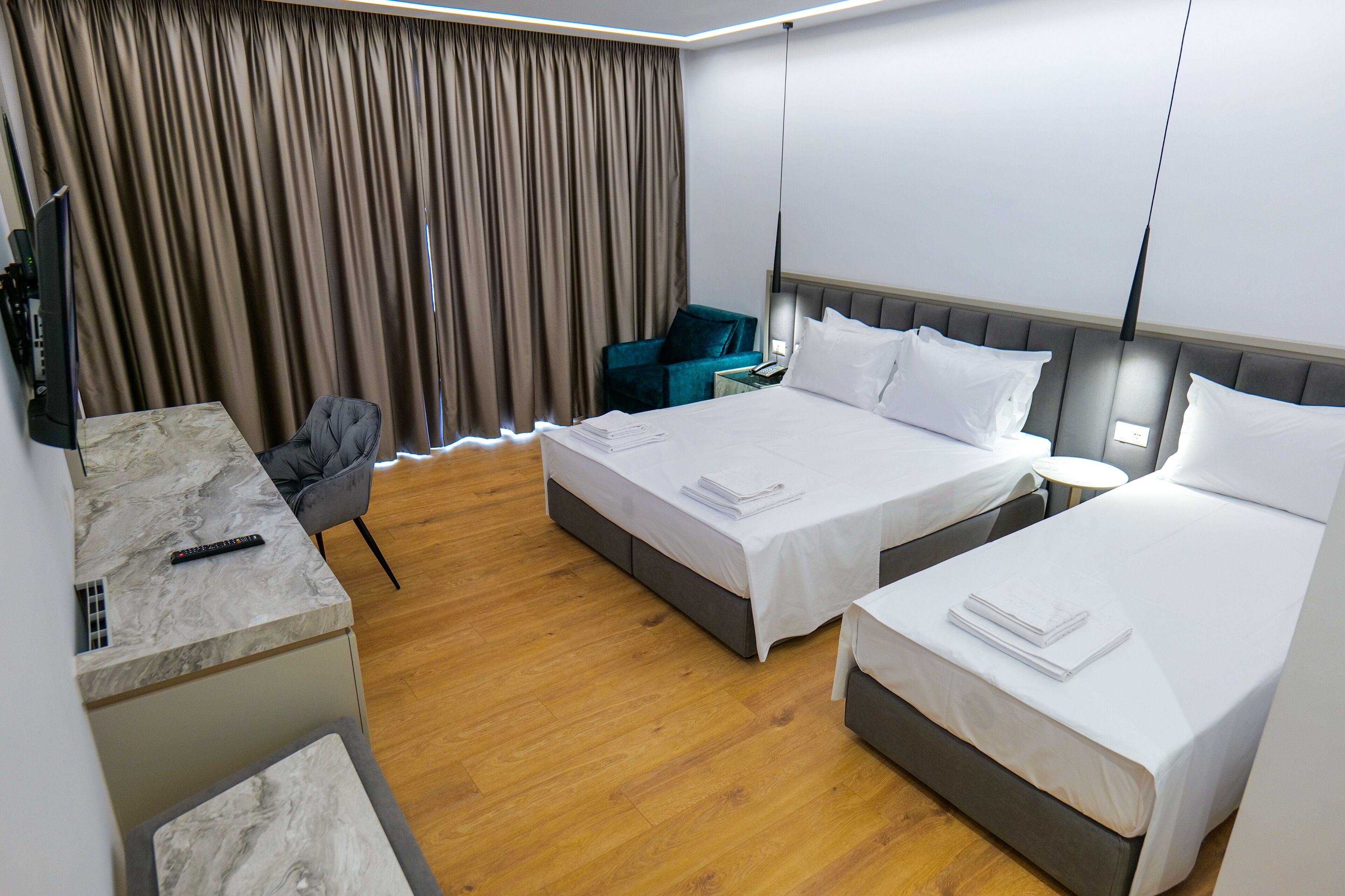 Chimaera Hotel