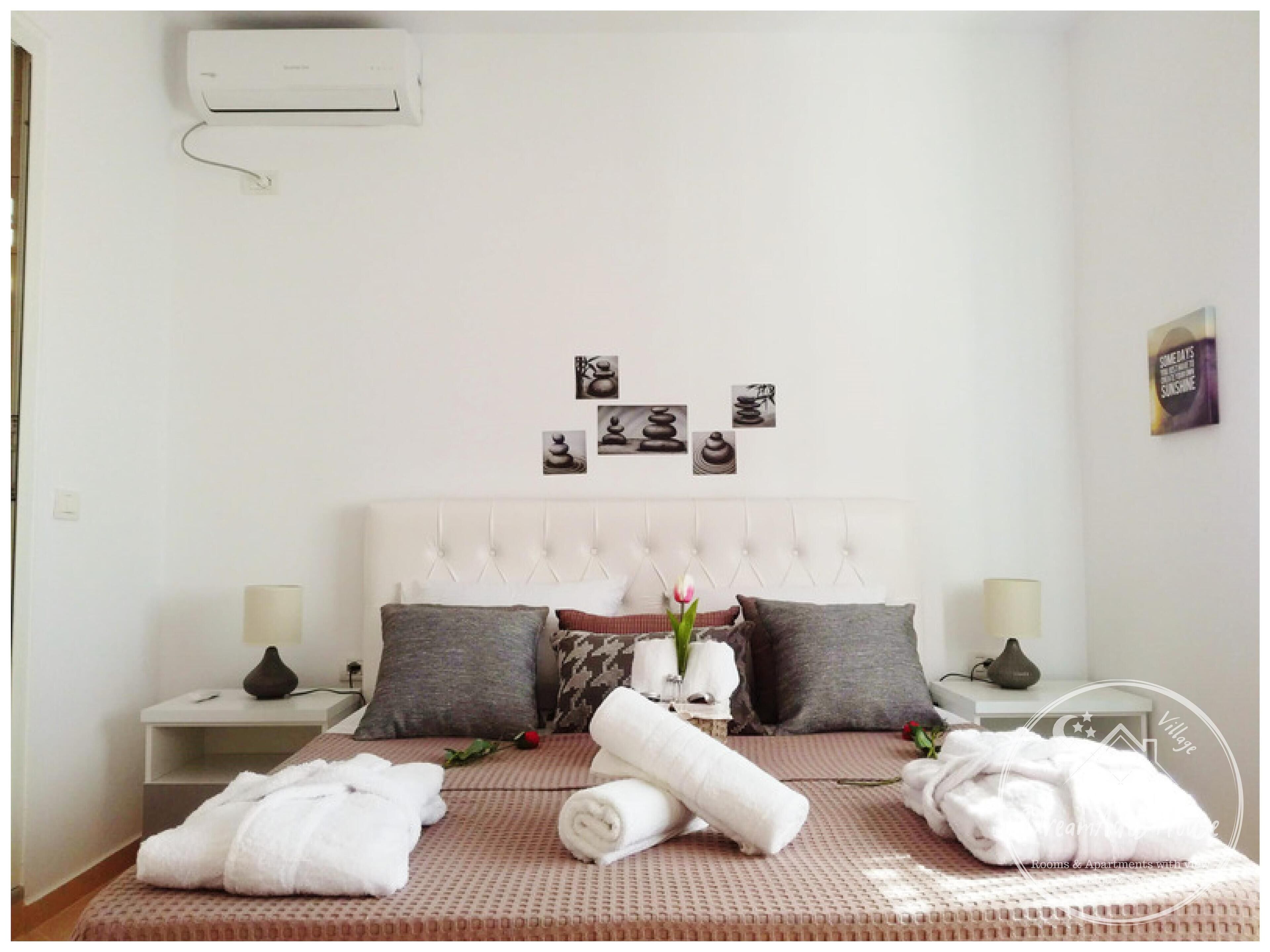 Dreamades House-Village