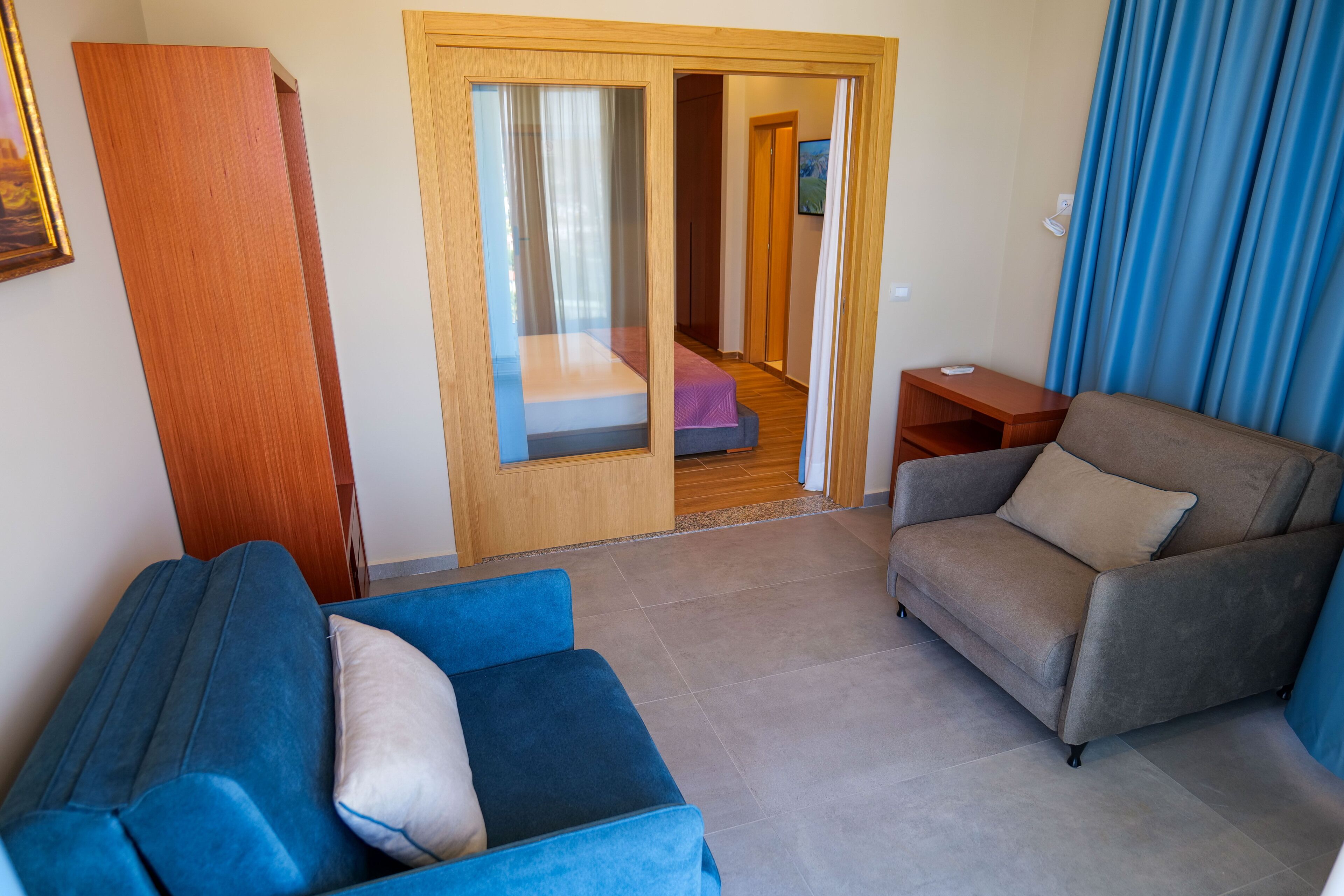 6 Milje Hotel