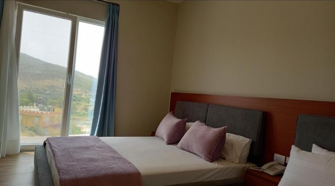 6 Milje Hotel