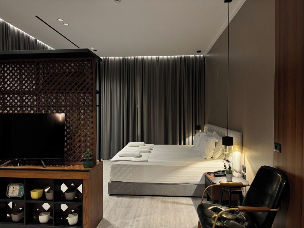 Area Hotel