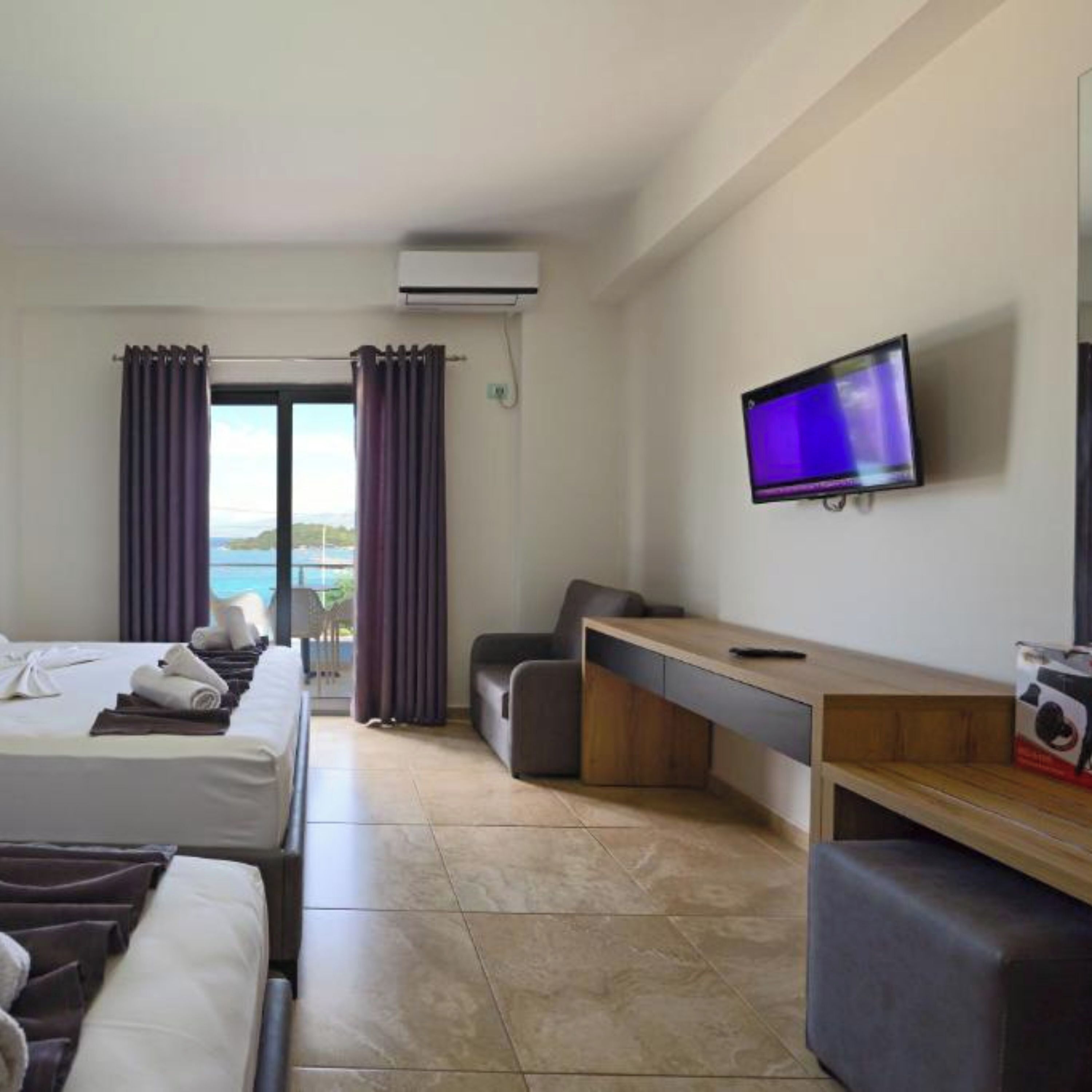 Hotel Esmerald Ksamil