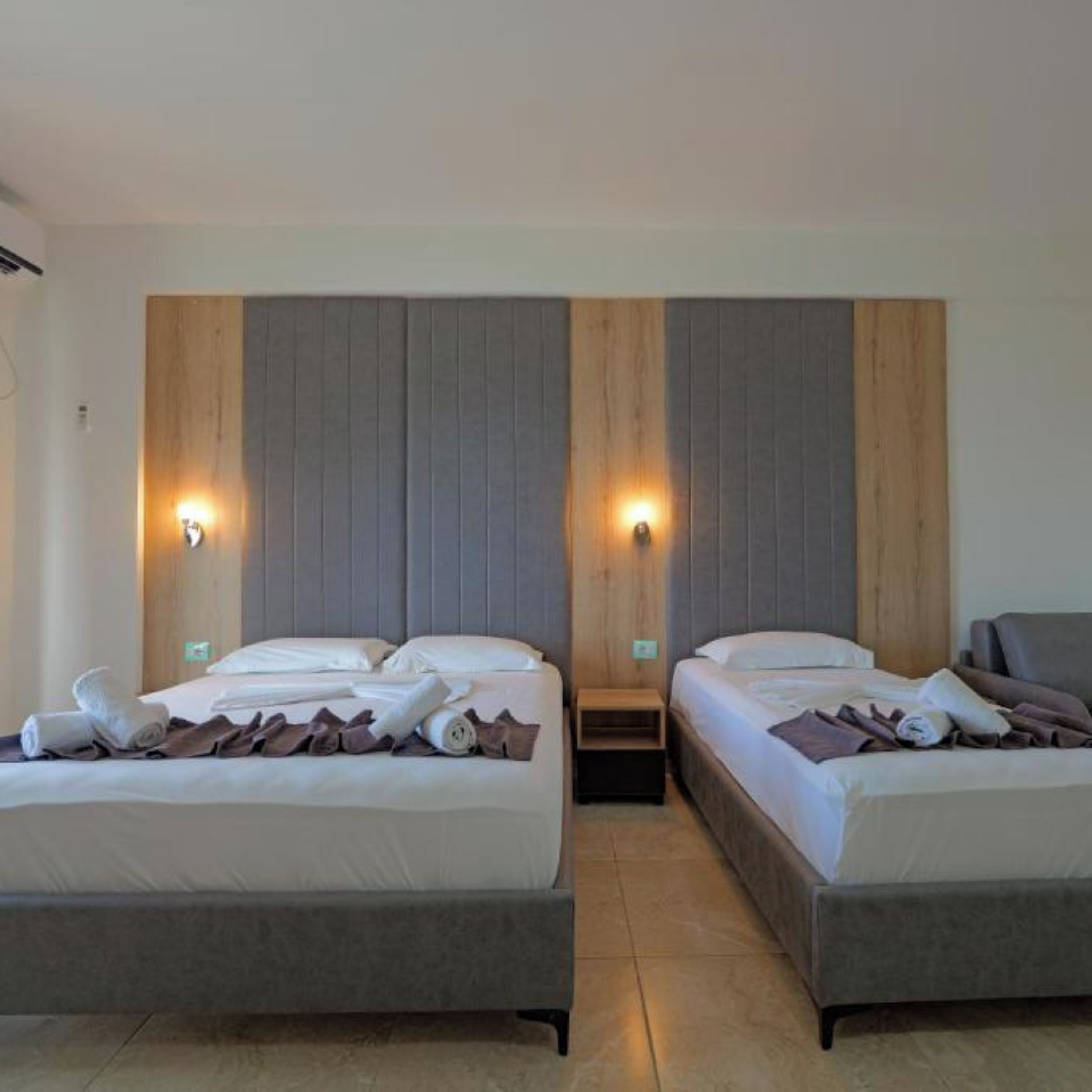 Hotel Esmerald Ksamil