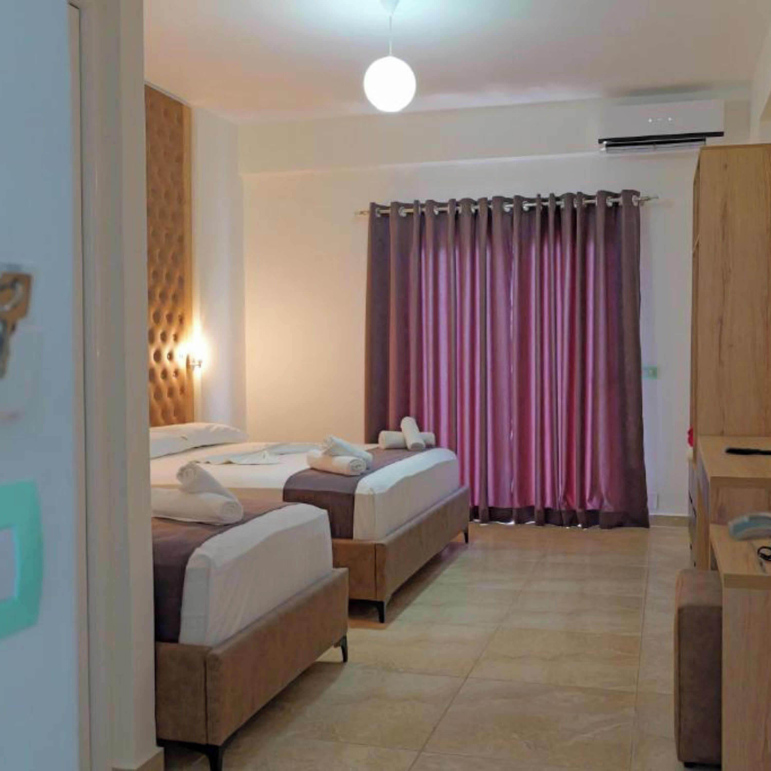 Hotel Esmerald Ksamil