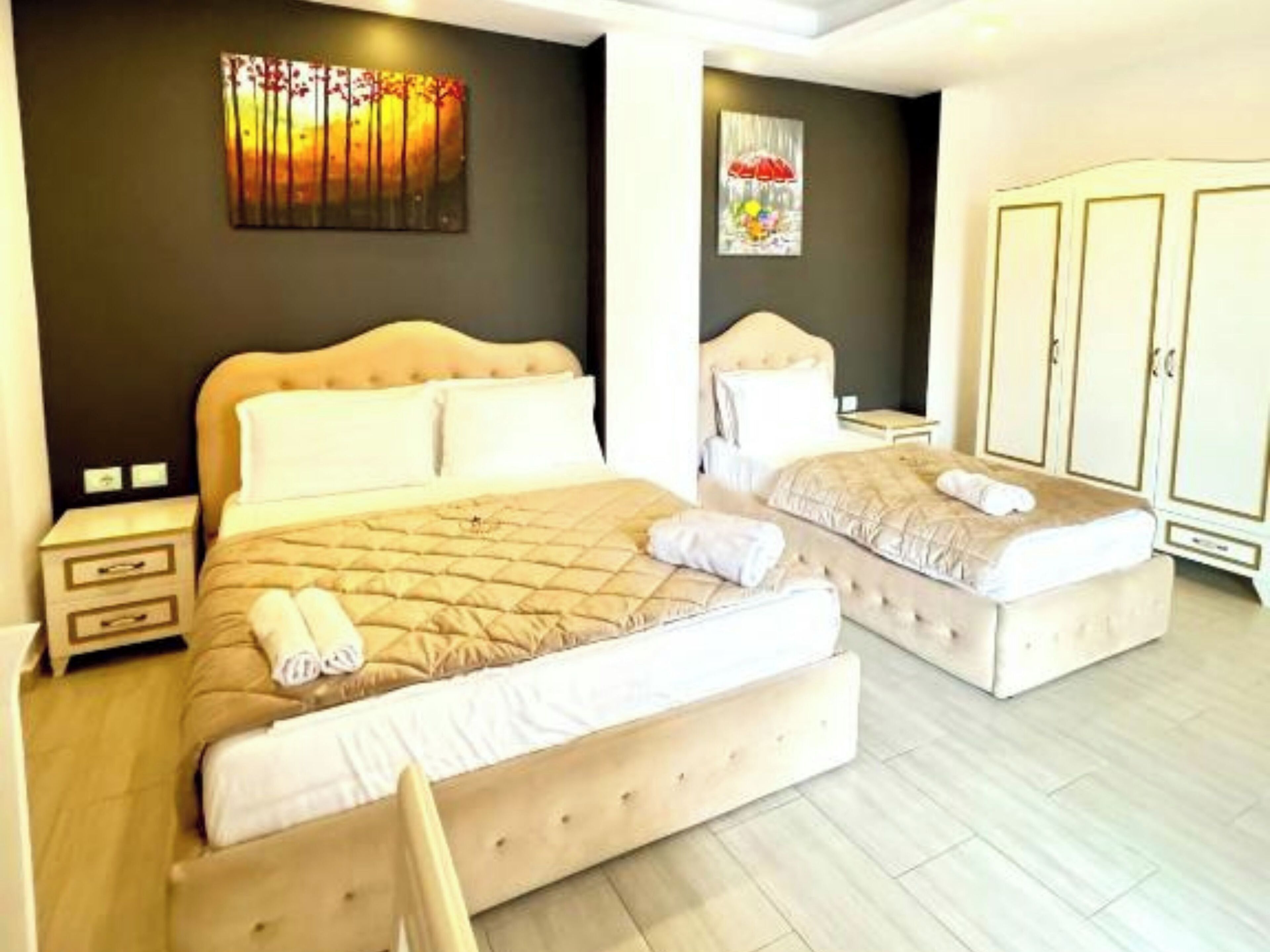 Joni Hotel