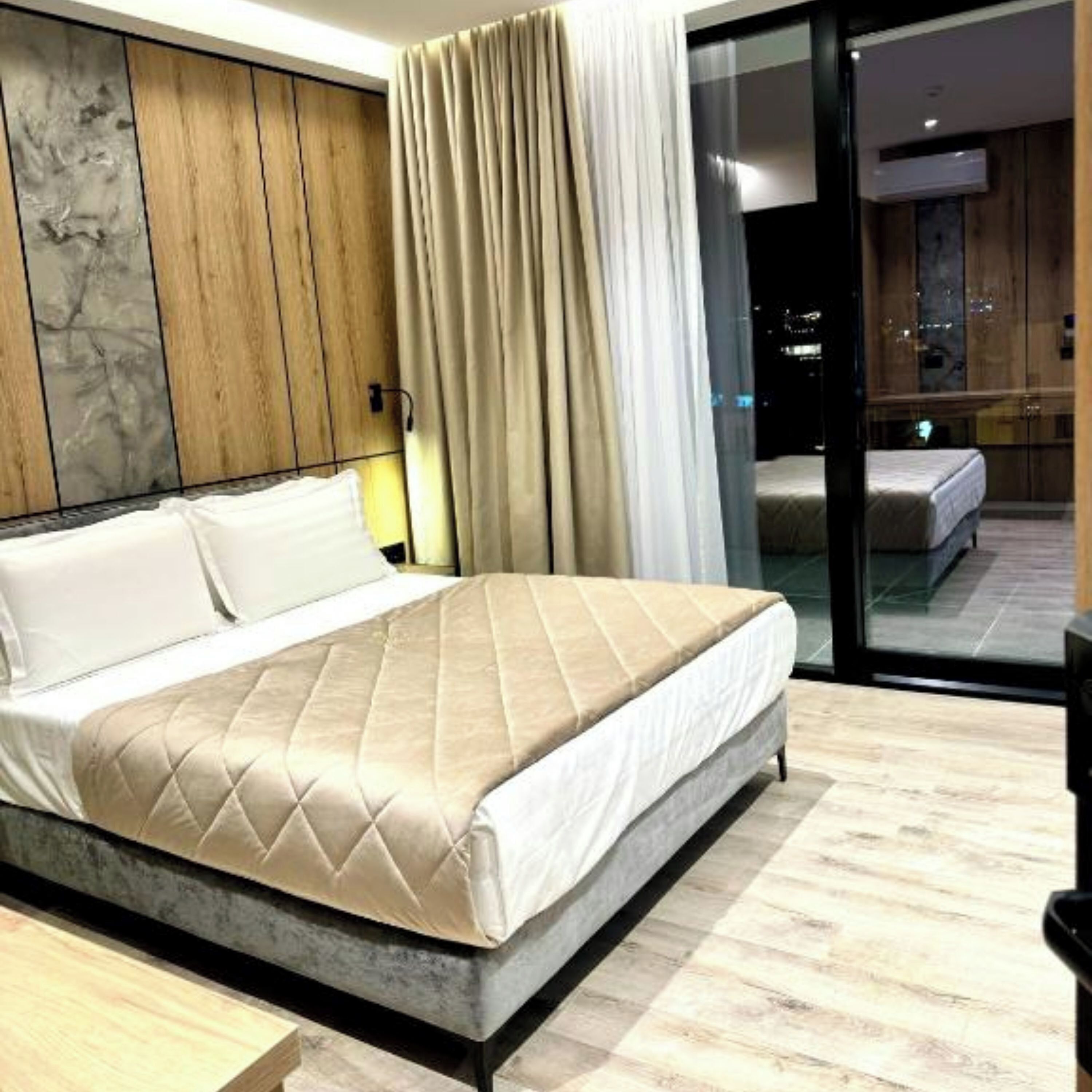 Joni Hotel