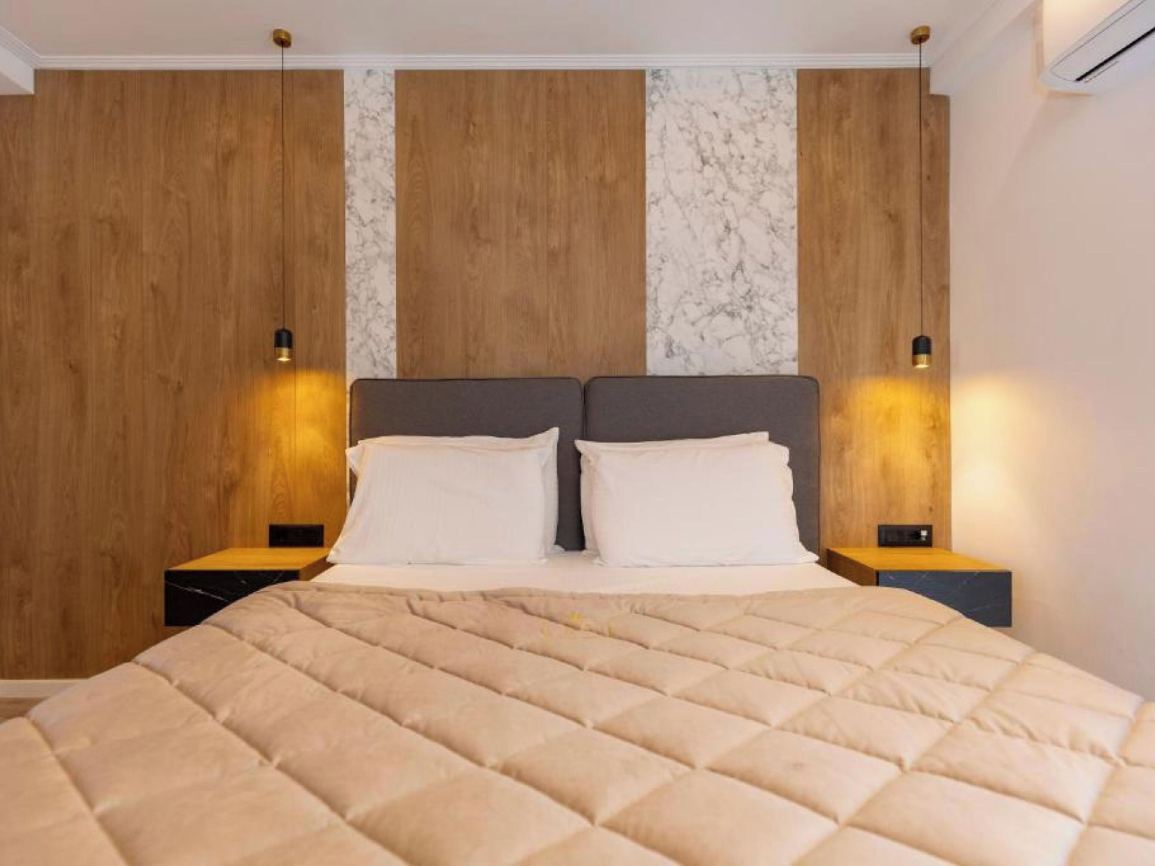 Joni Hotel