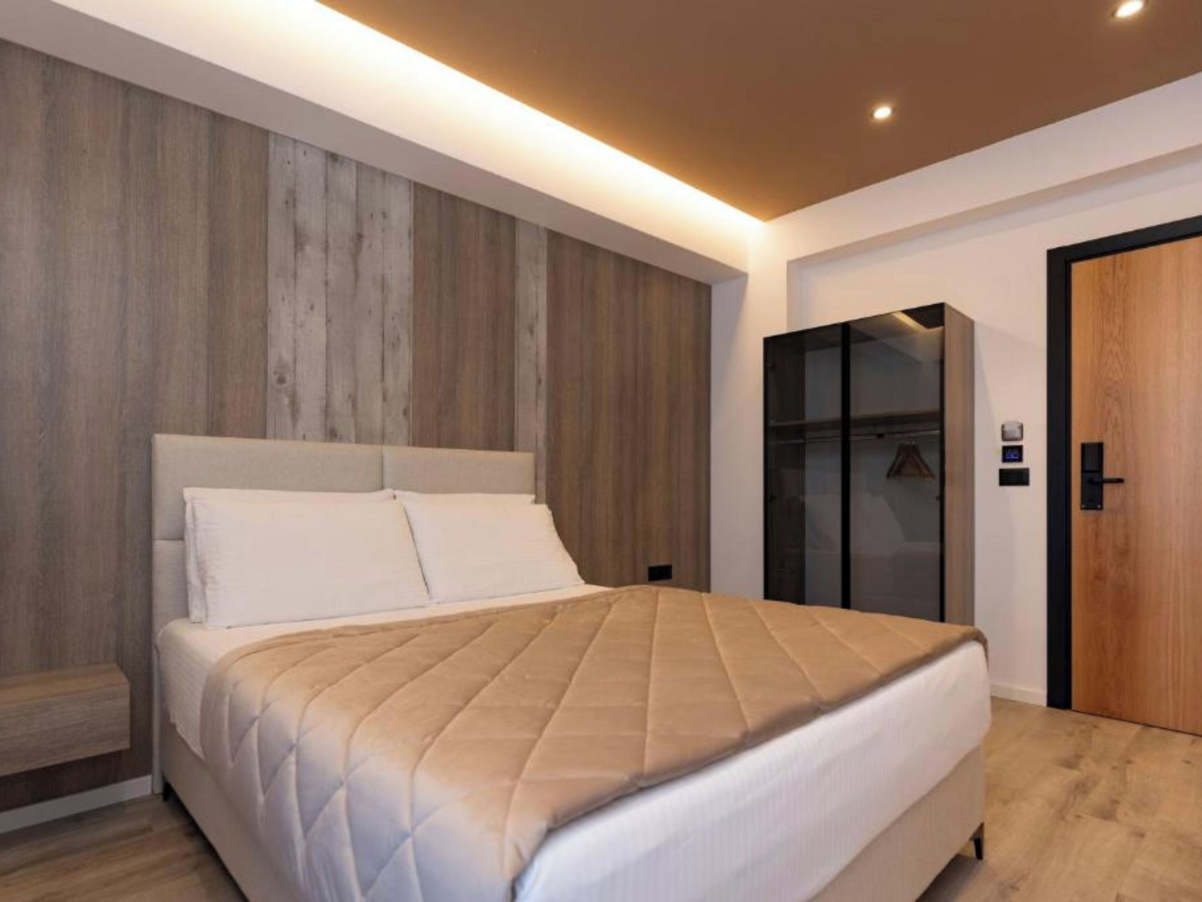 Joni Hotel