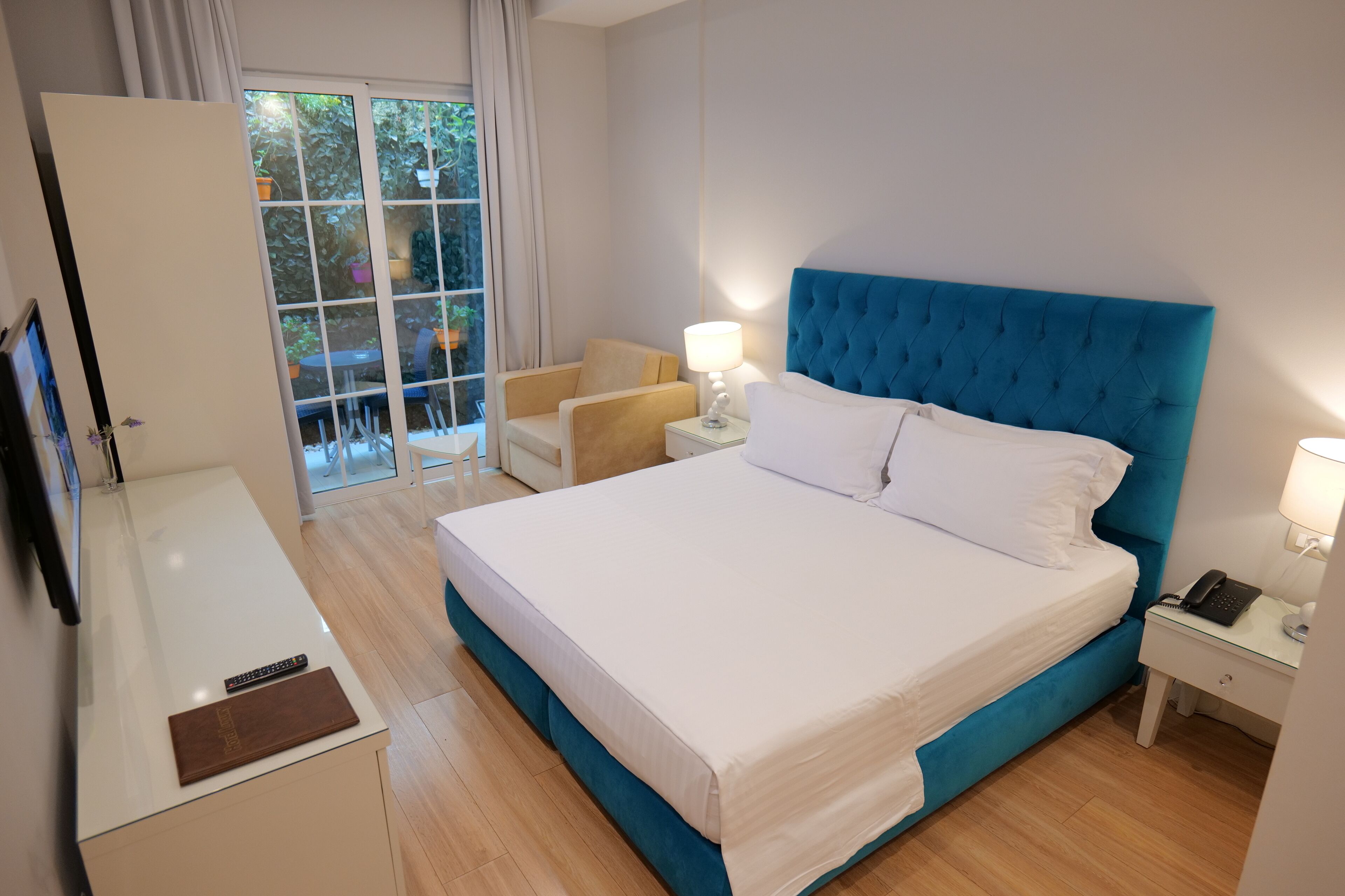 Hotel Luxury