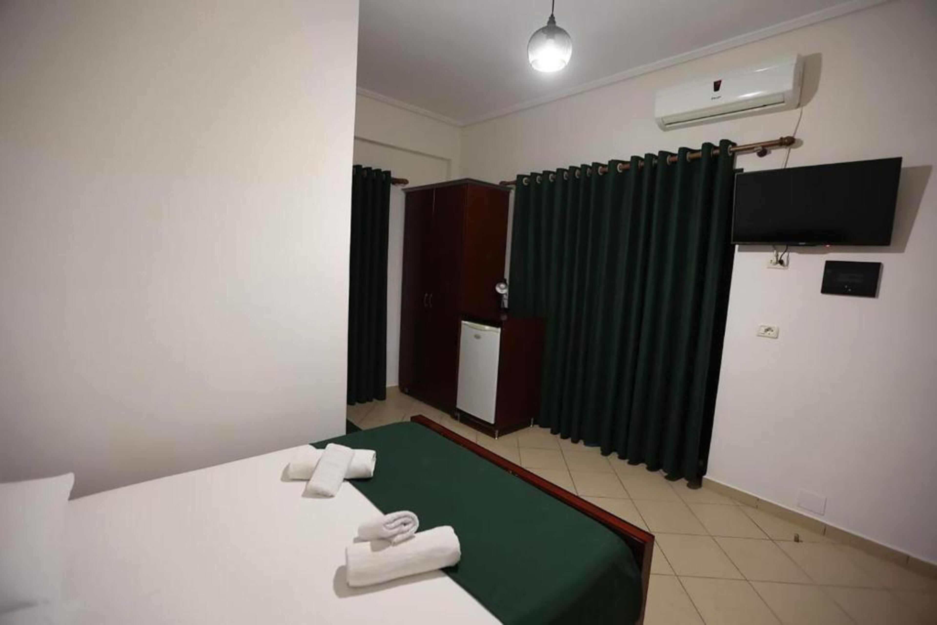 Bliss Hotel