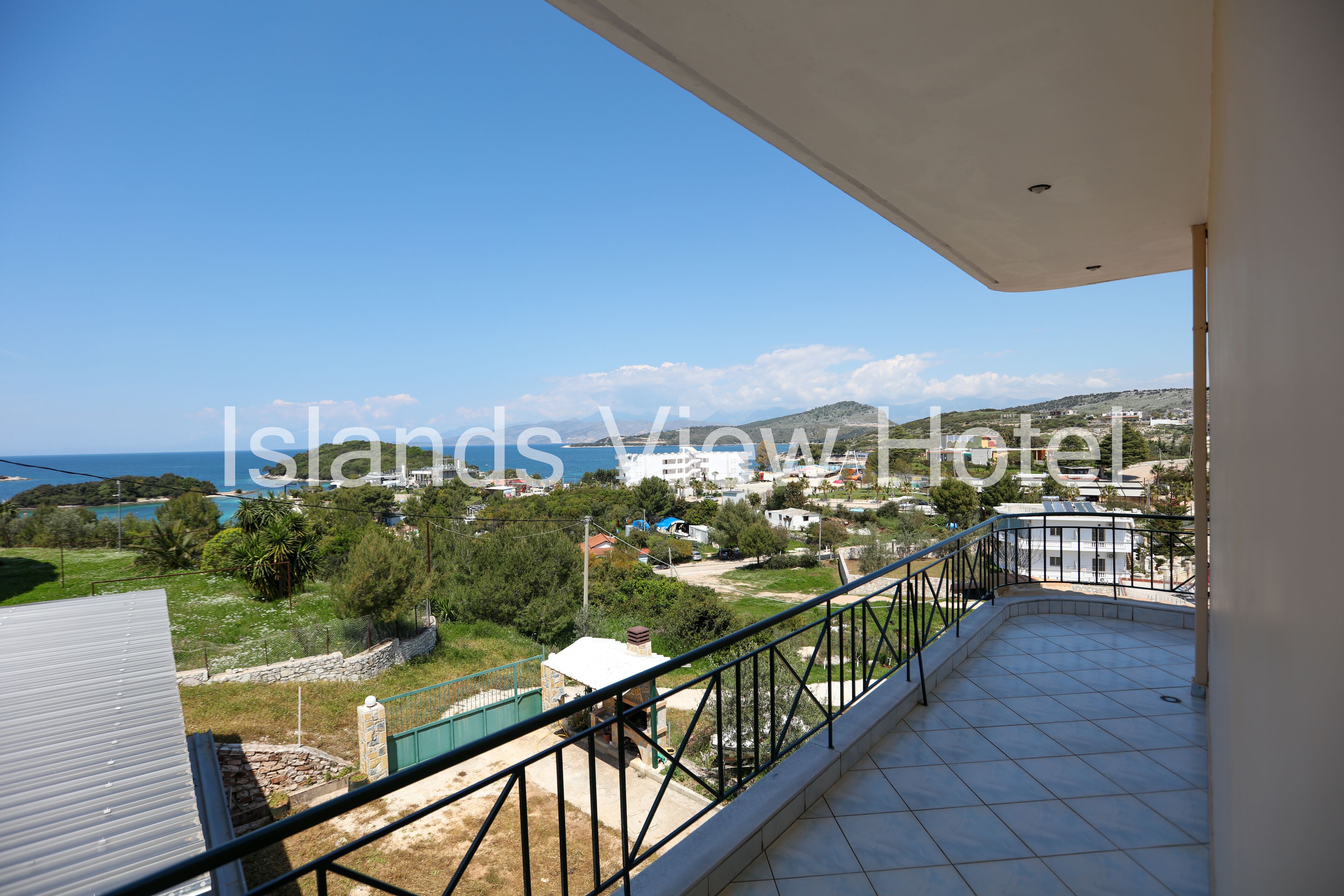Islands View Hotel