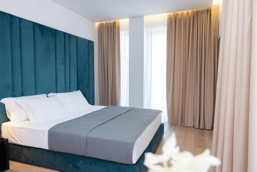 Lans Hotel