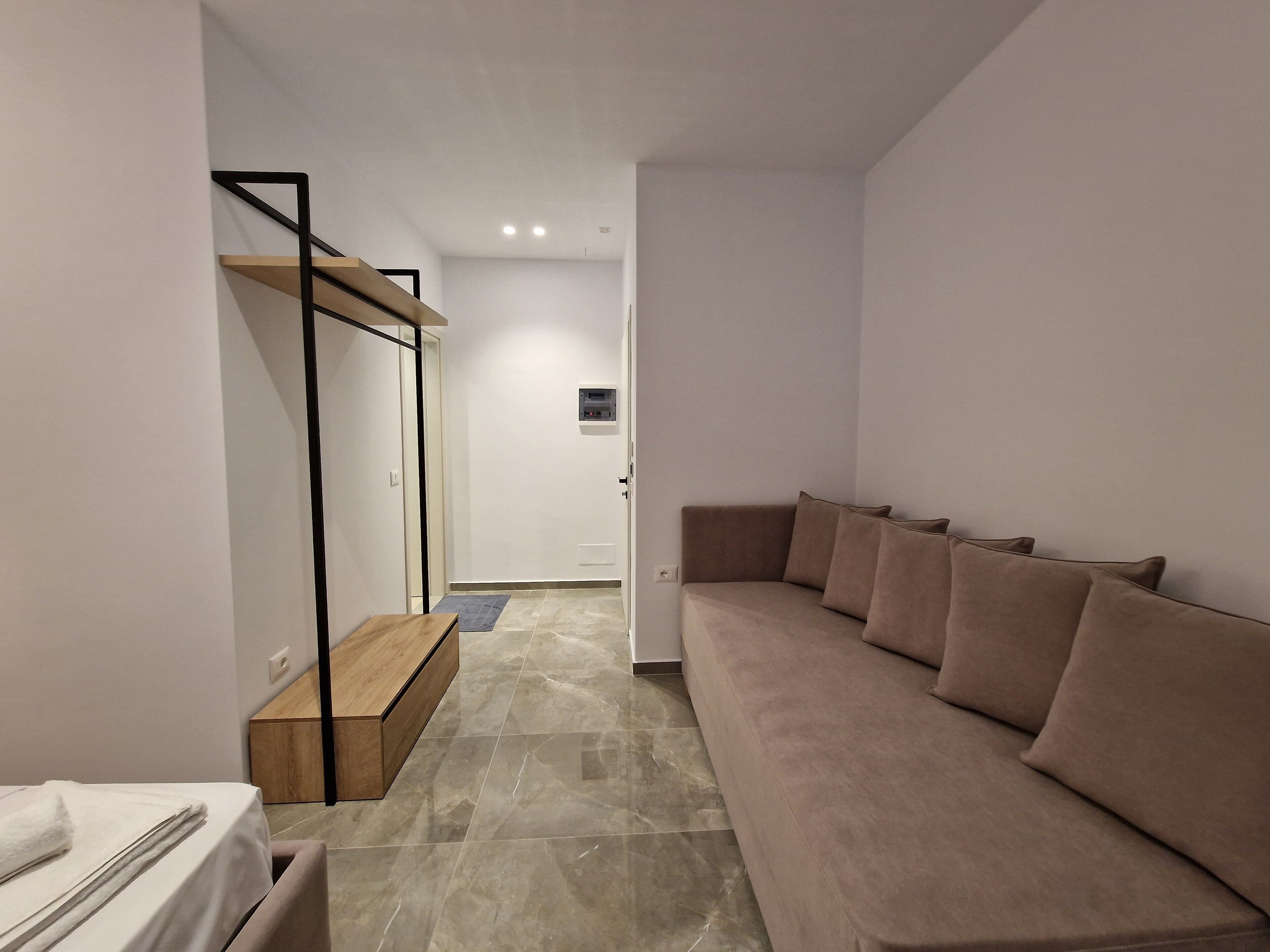 Monel Hotel