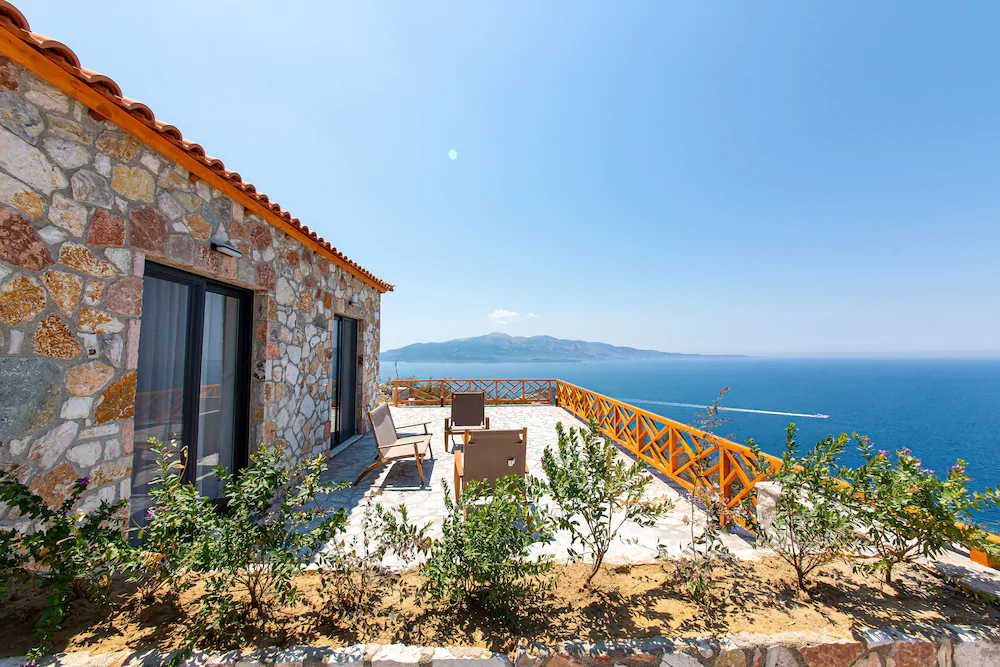 Santa Oliva Suites