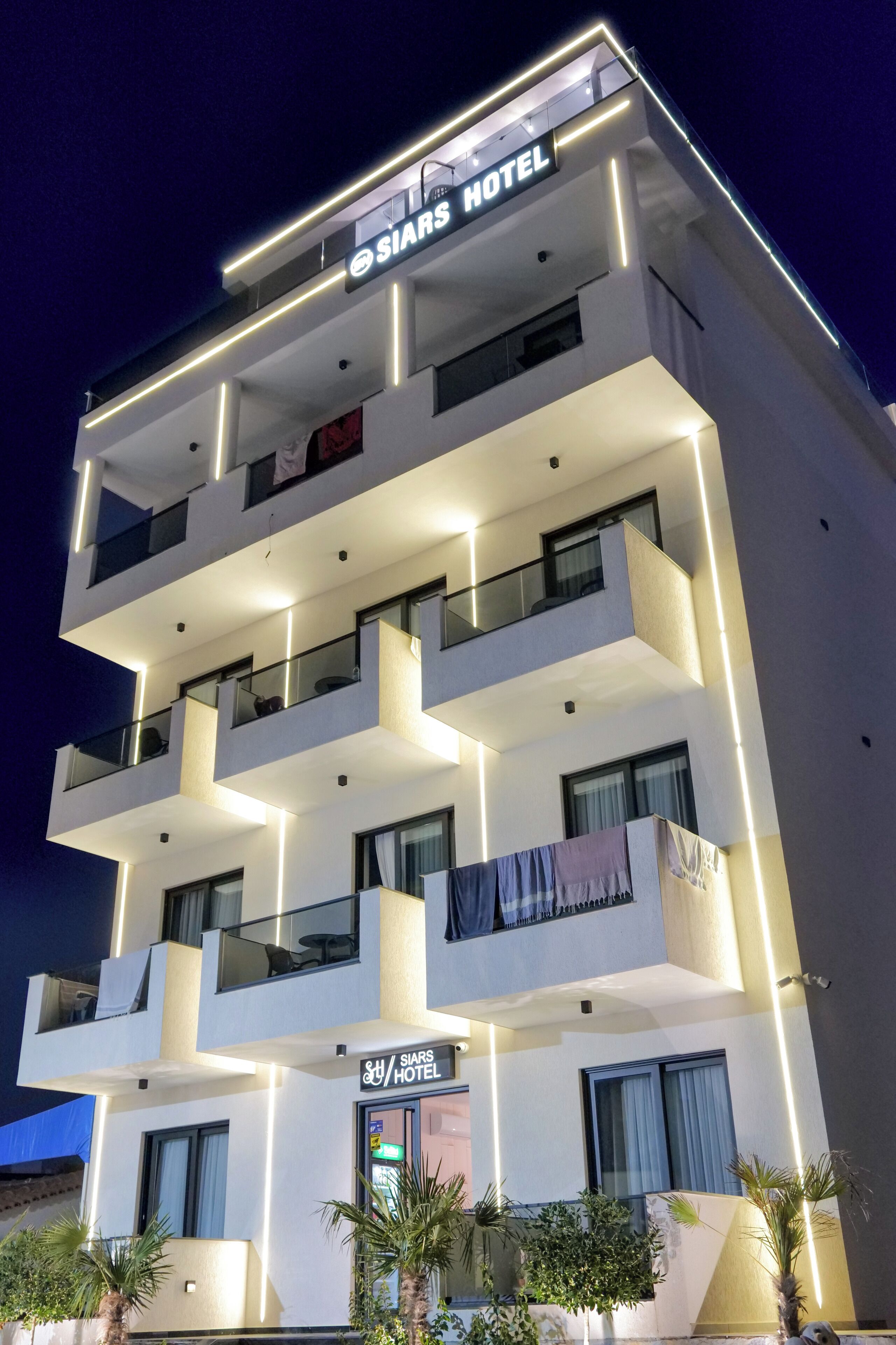 Siars Hotel