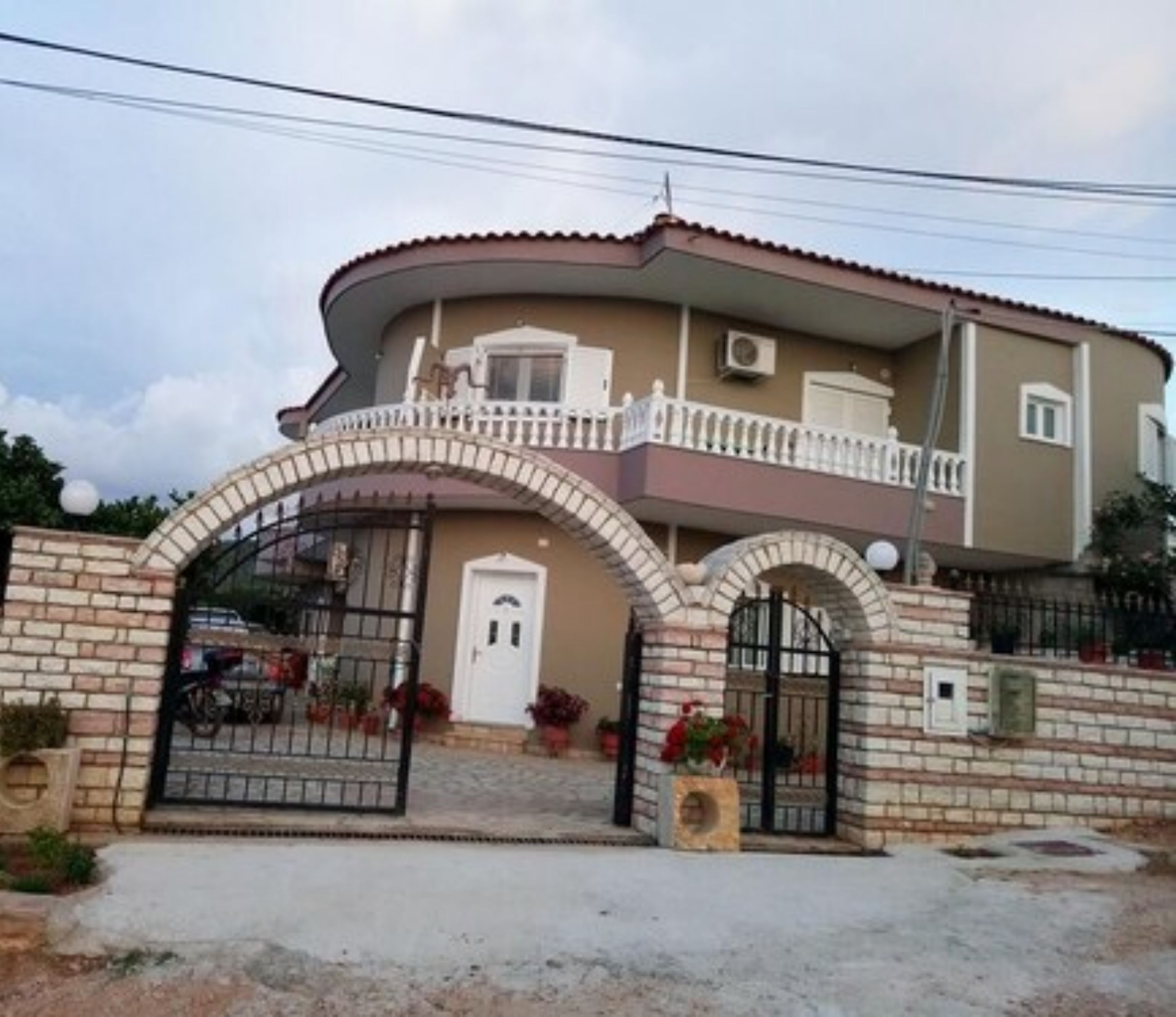 Vila Zeqo Muka