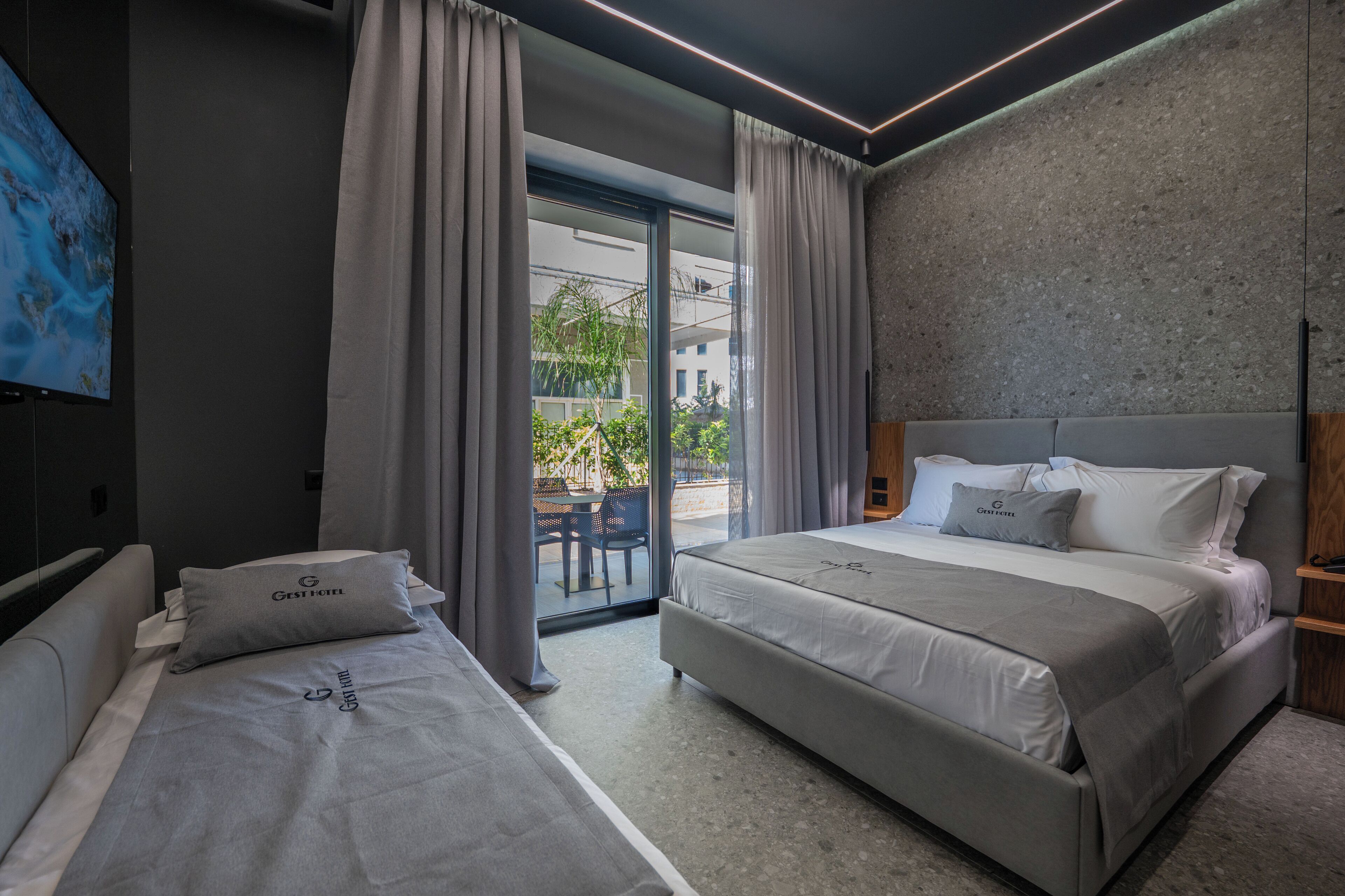 Gest Hotel