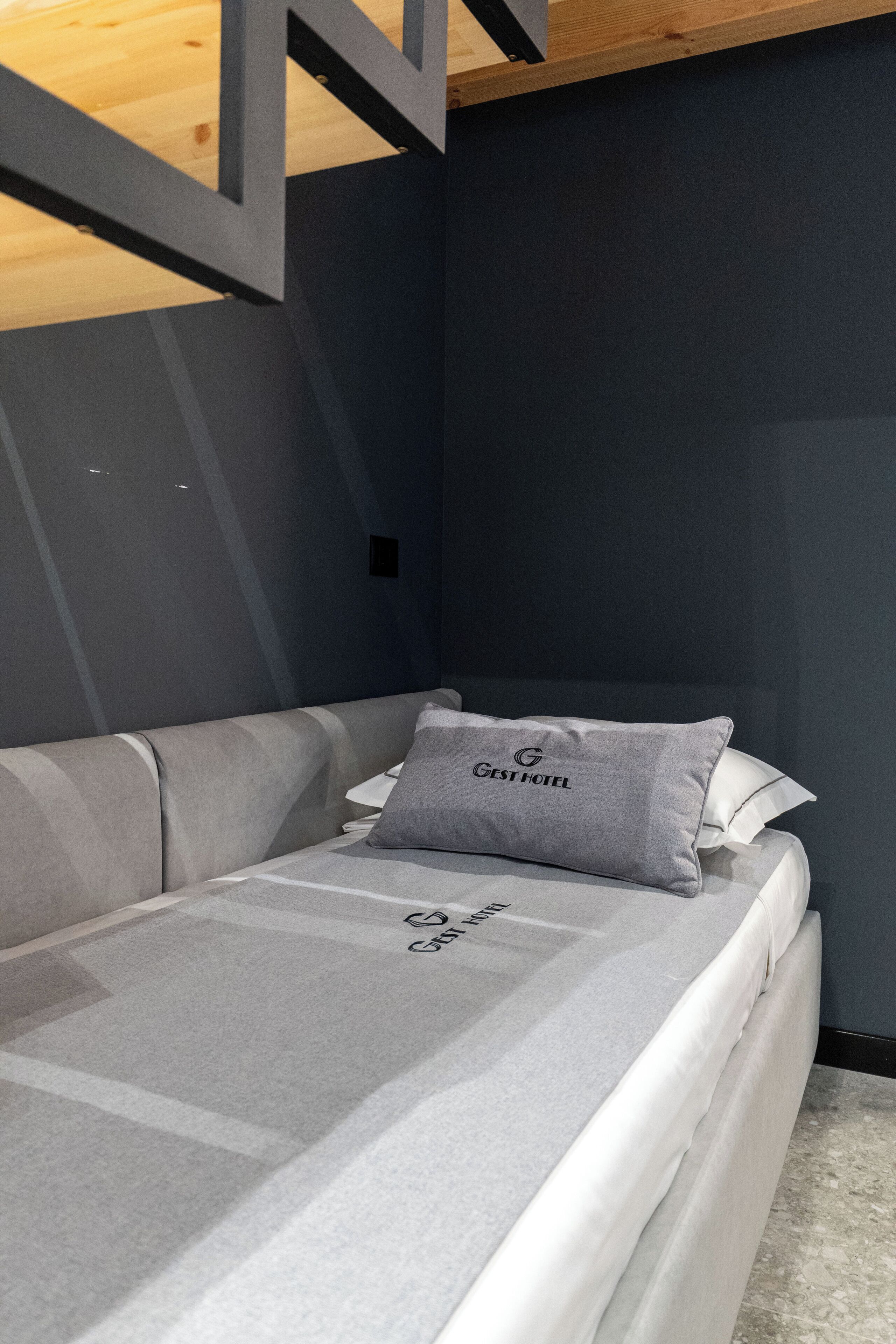 Gest Hotel