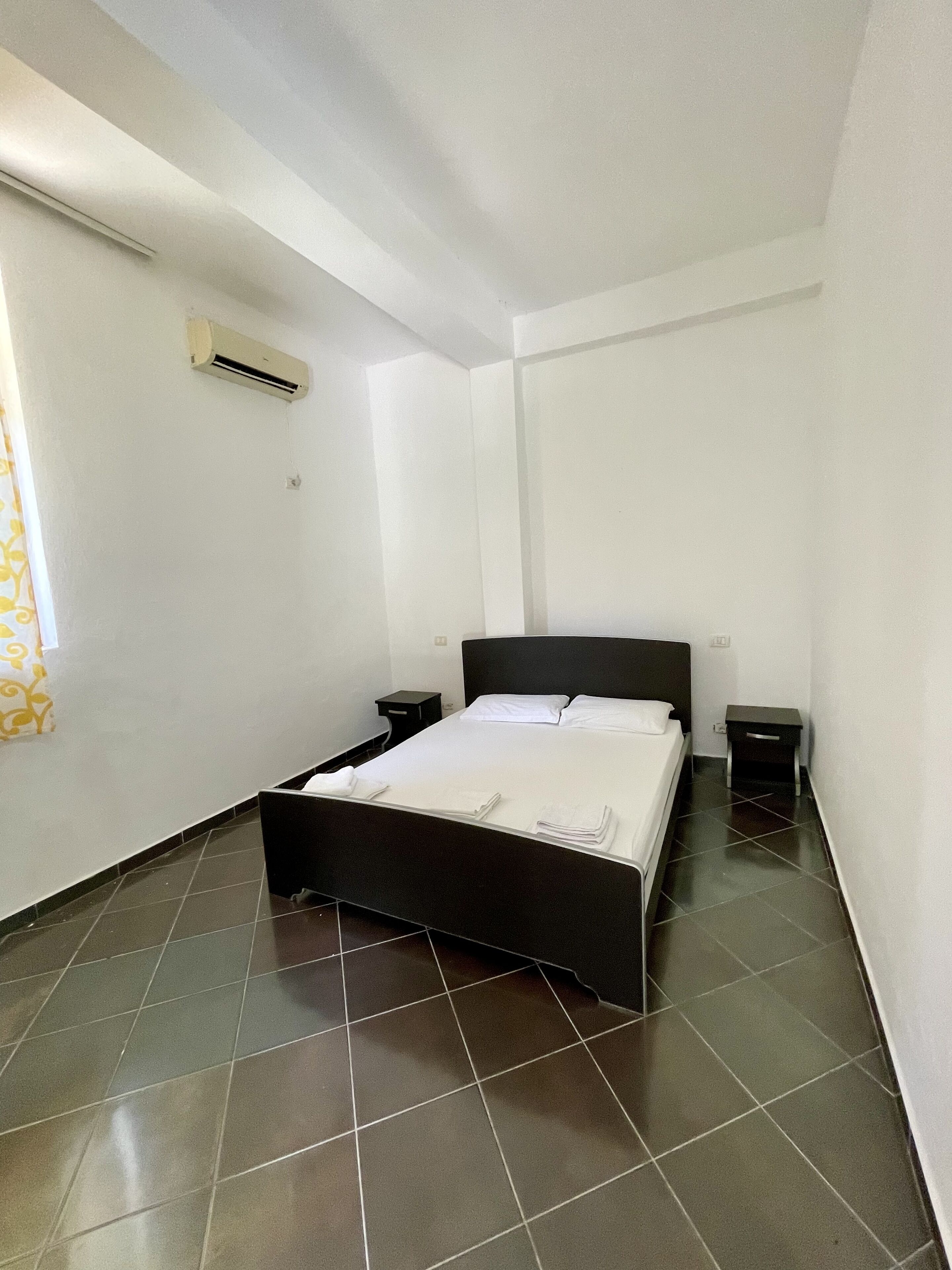 Oasis Hotel
