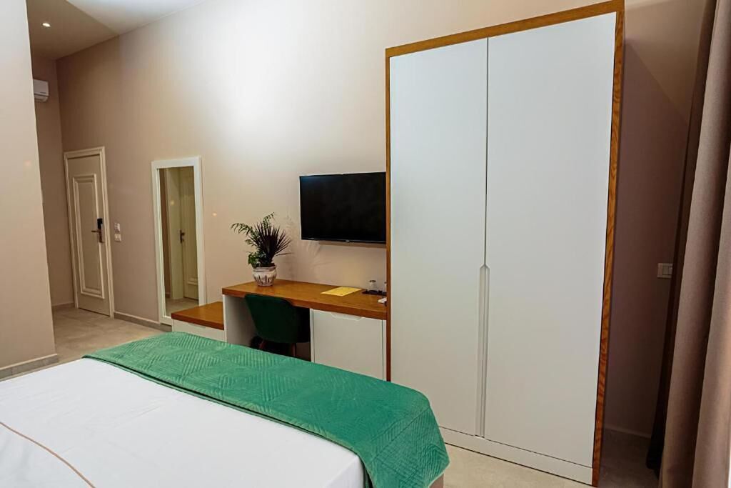 Toto Boutique Hotel & Apartments
