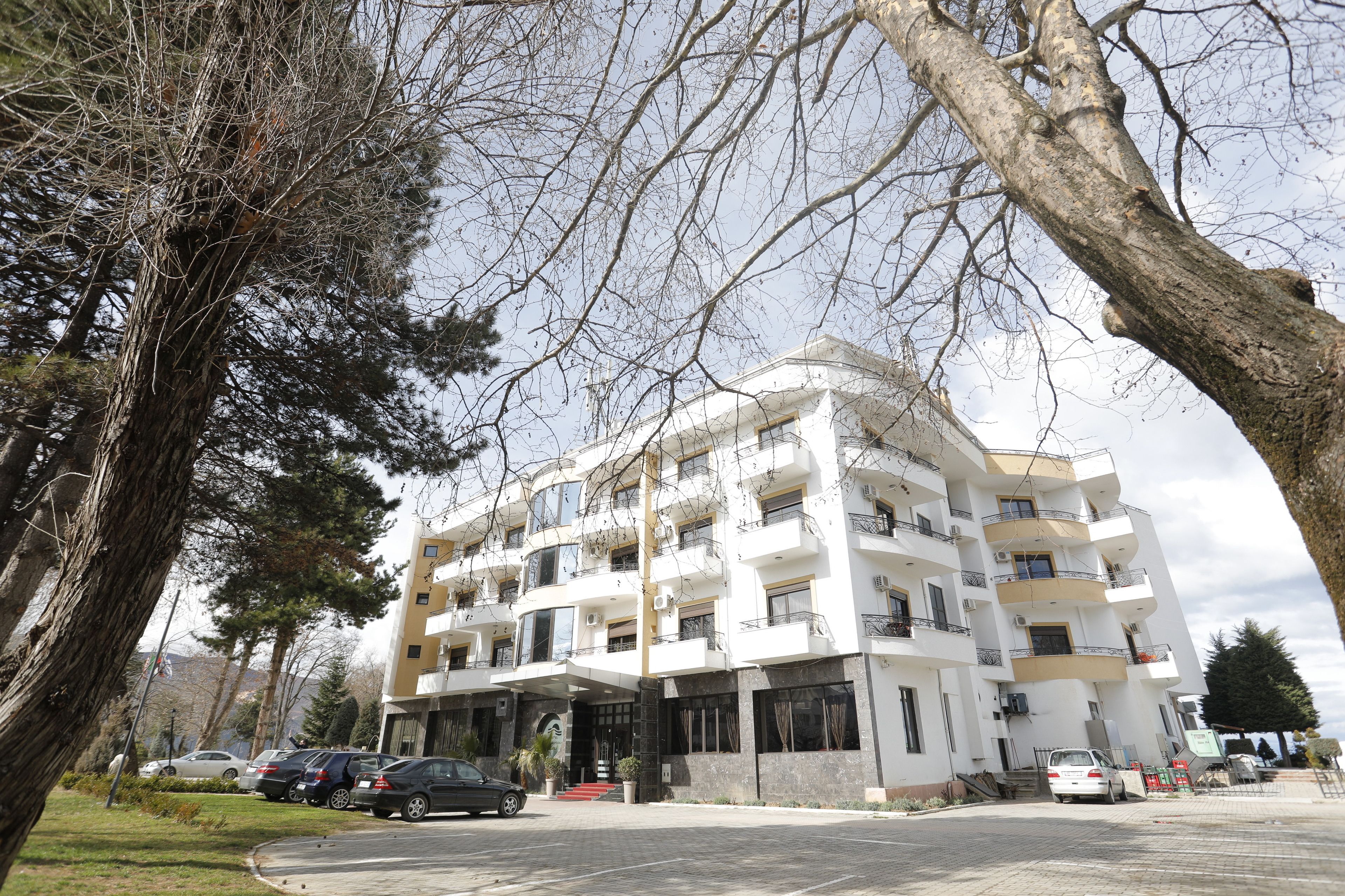 Hotel 1 Maji