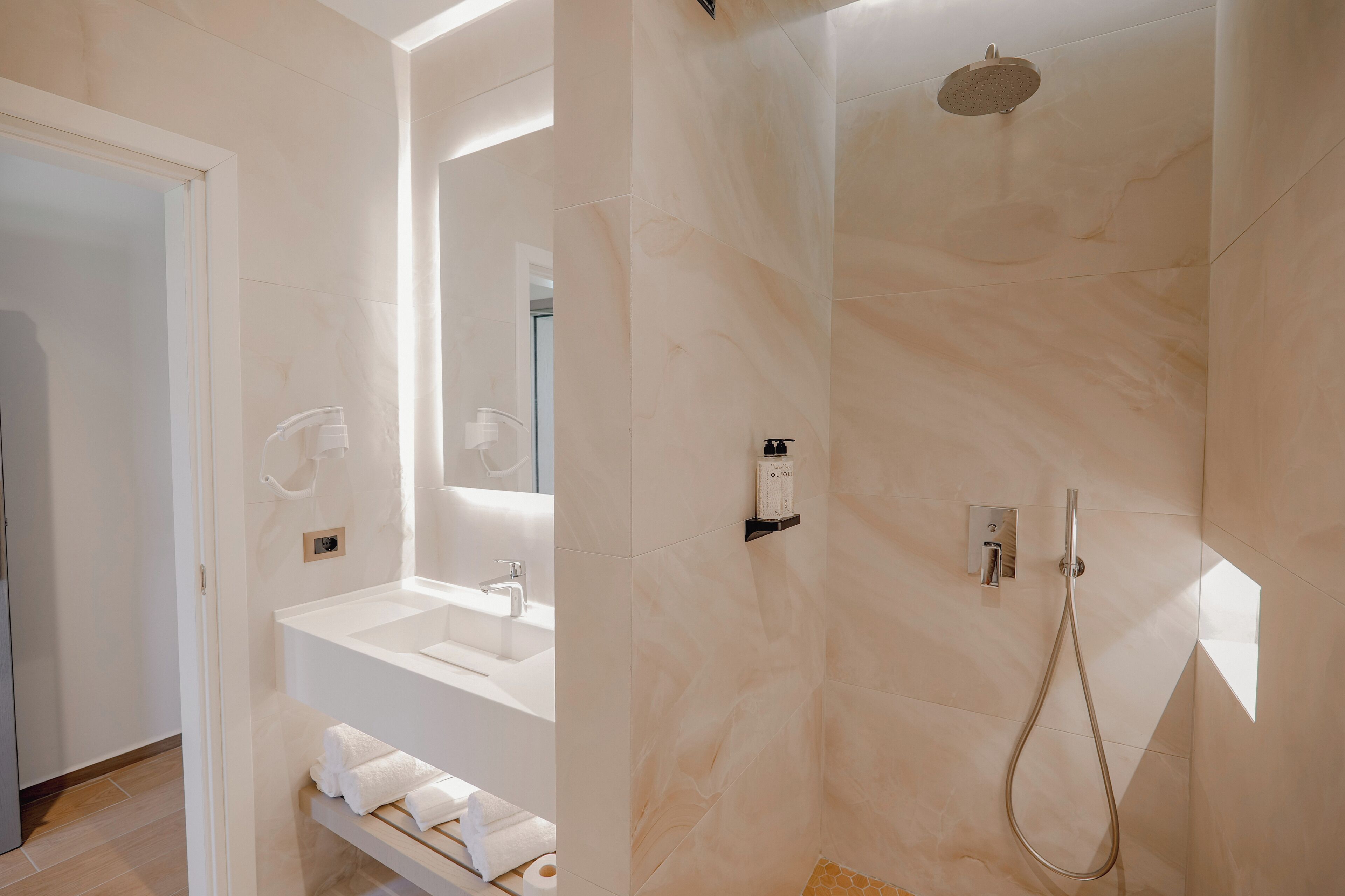Hotel Jost Caravel
