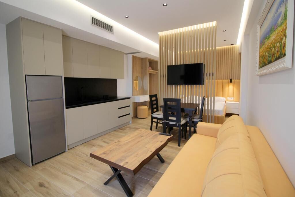 Alis Apartments