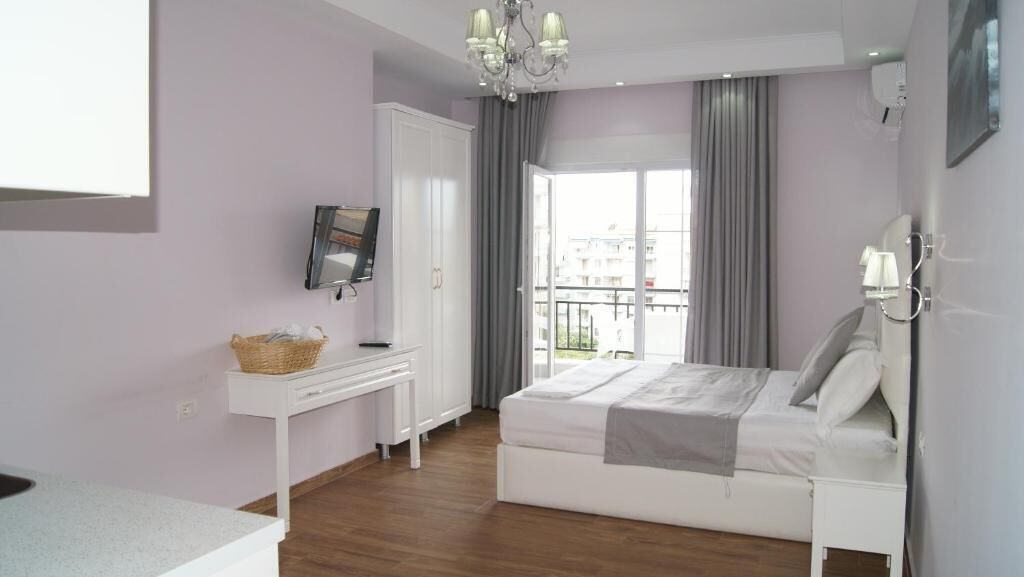 Apartments Flower Residence
