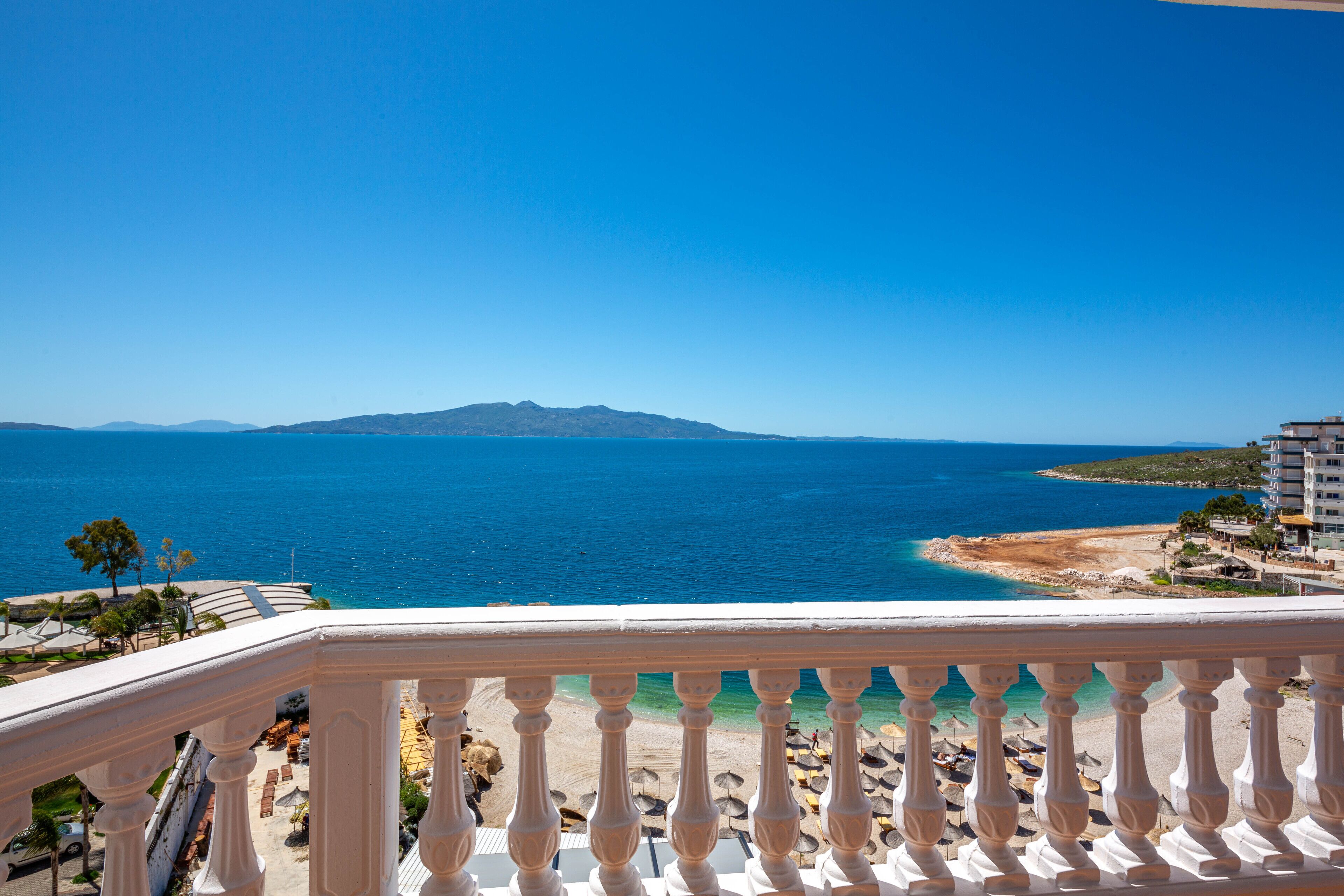 Apollon Hotel