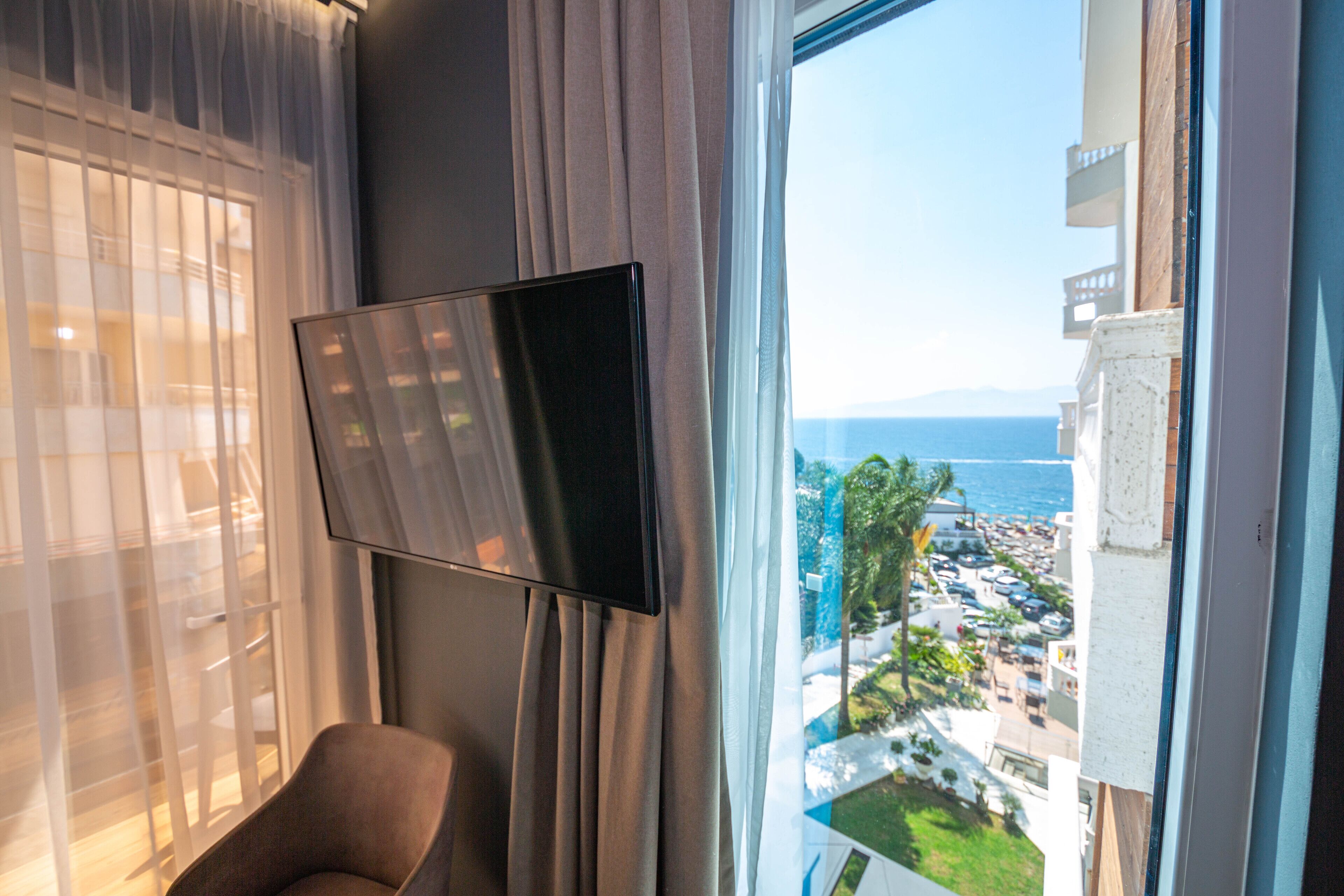 Apollon Hotel
