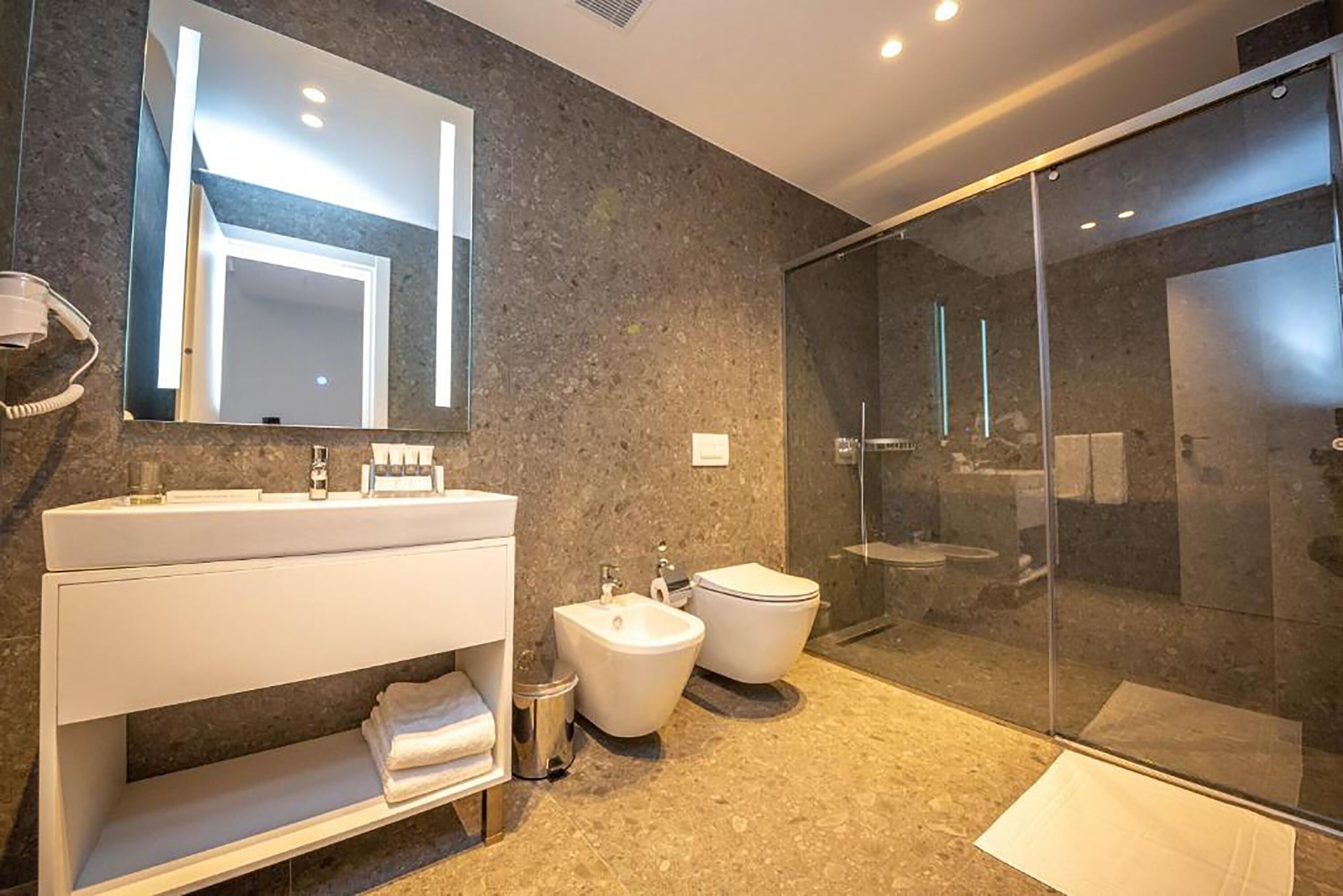 Azure Inn Hotel