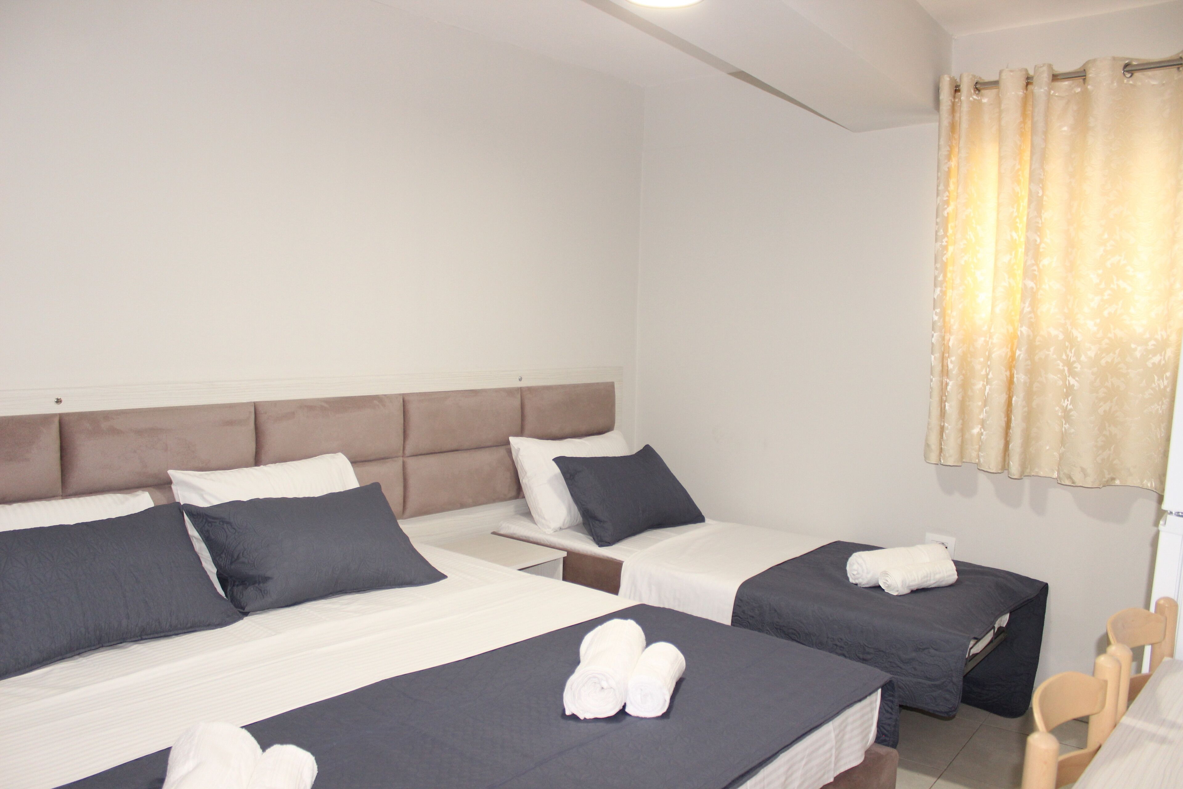 Bebi Apartments