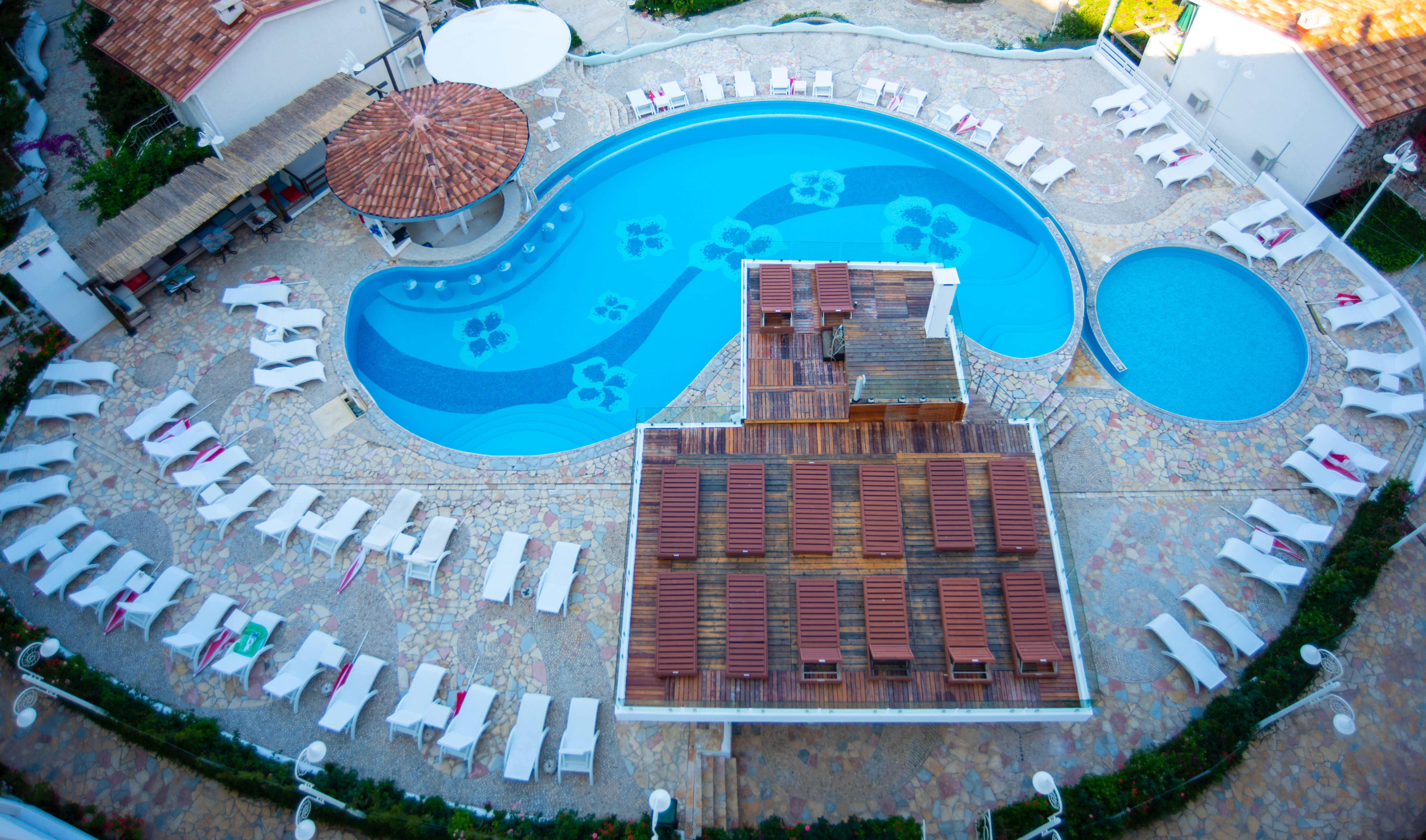 Bougainville Bay Hotel