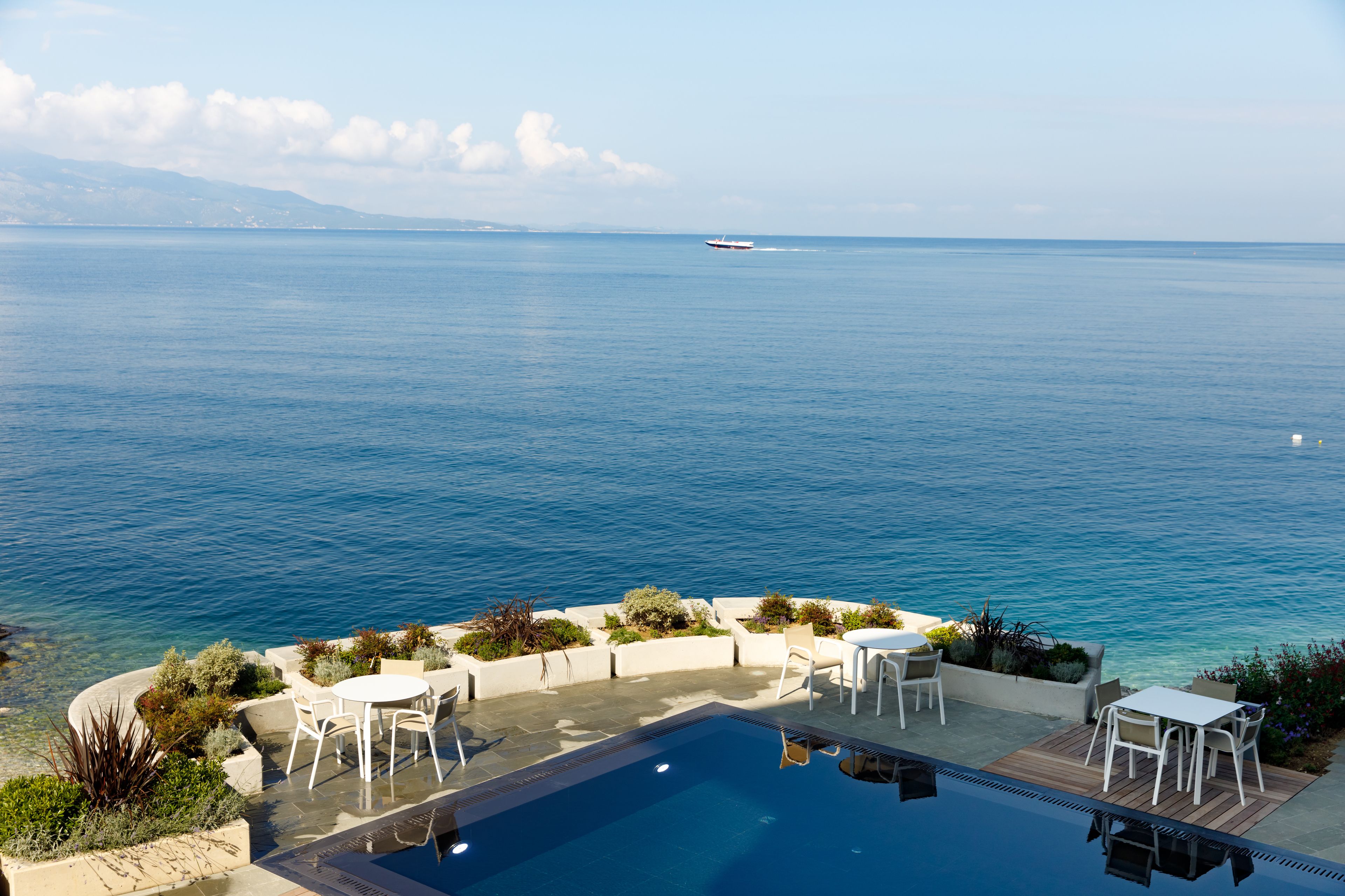 Buze Boutique Hotel