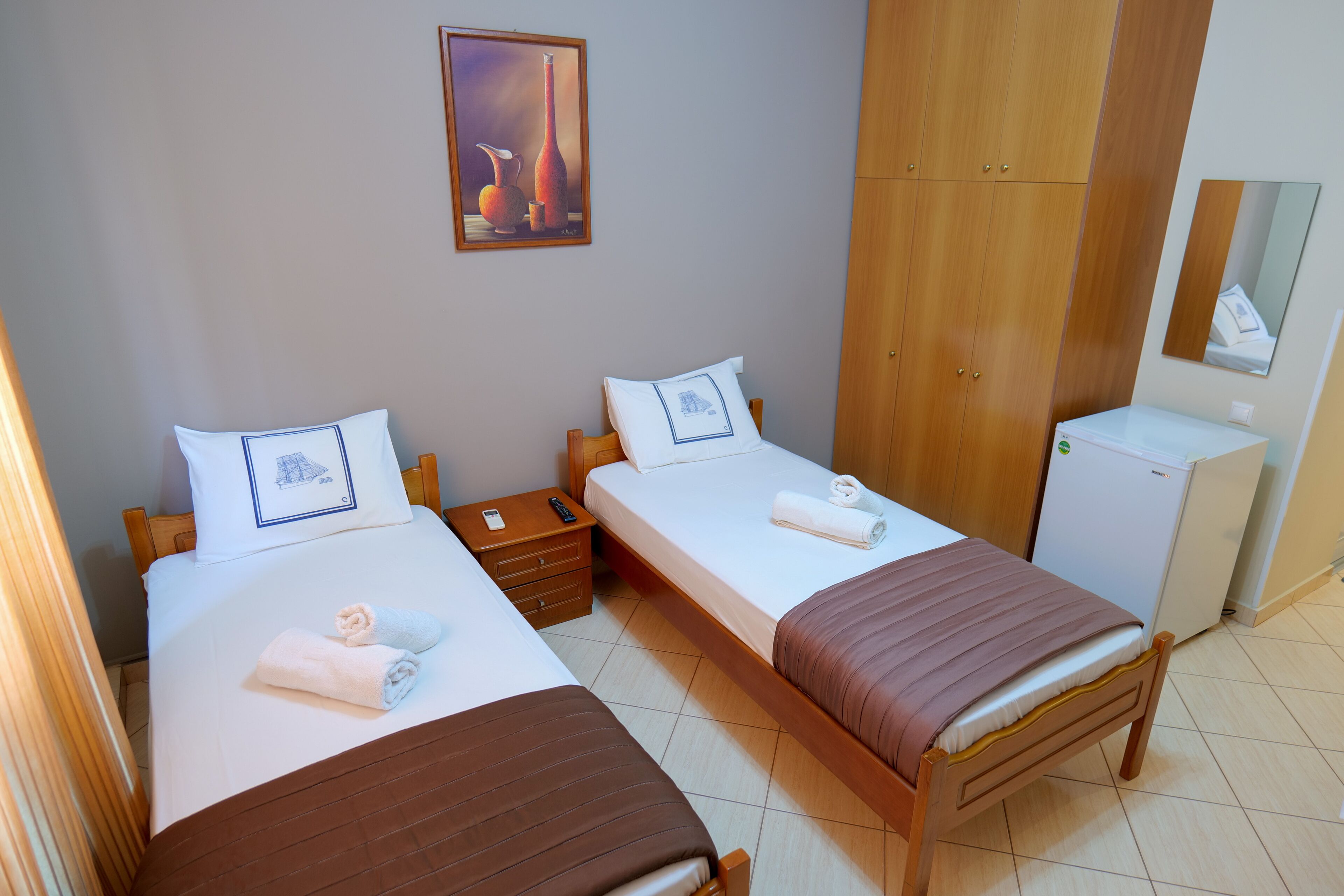 Elidon Apartments