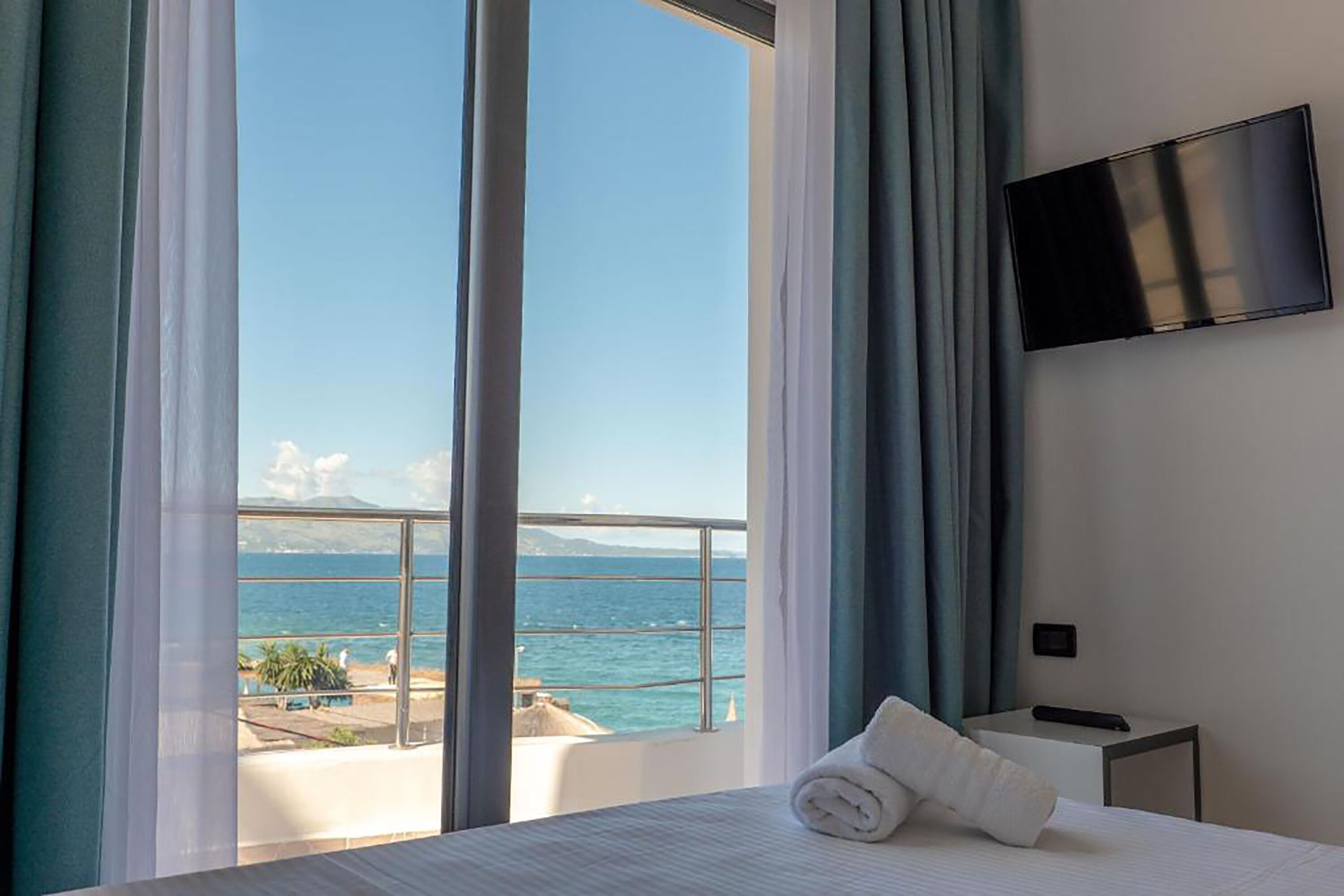 El Mare Hotel
