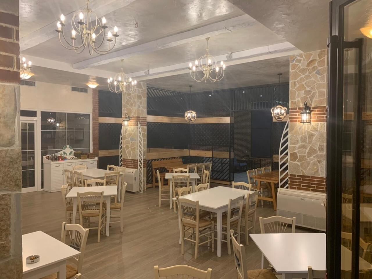 Eval Hotel Sarande