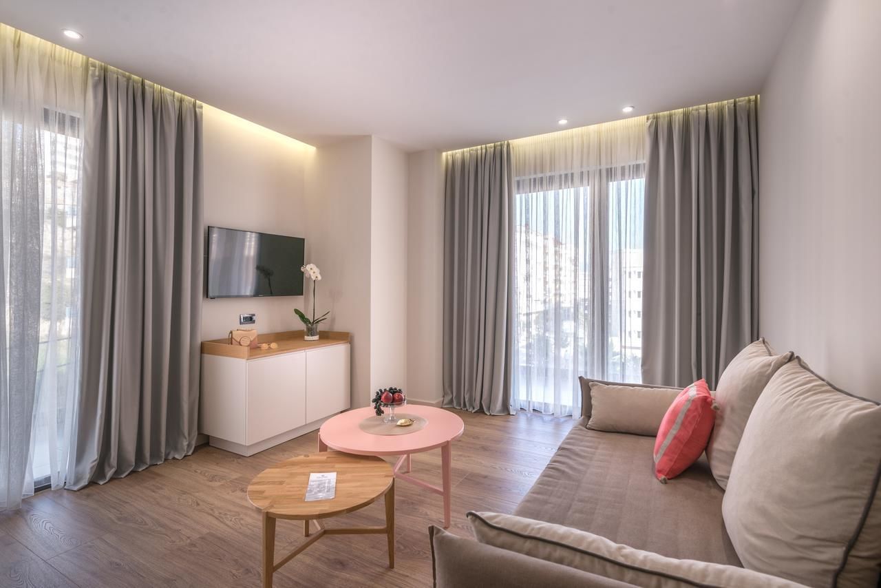 Glow Boutique Hotel & Suites