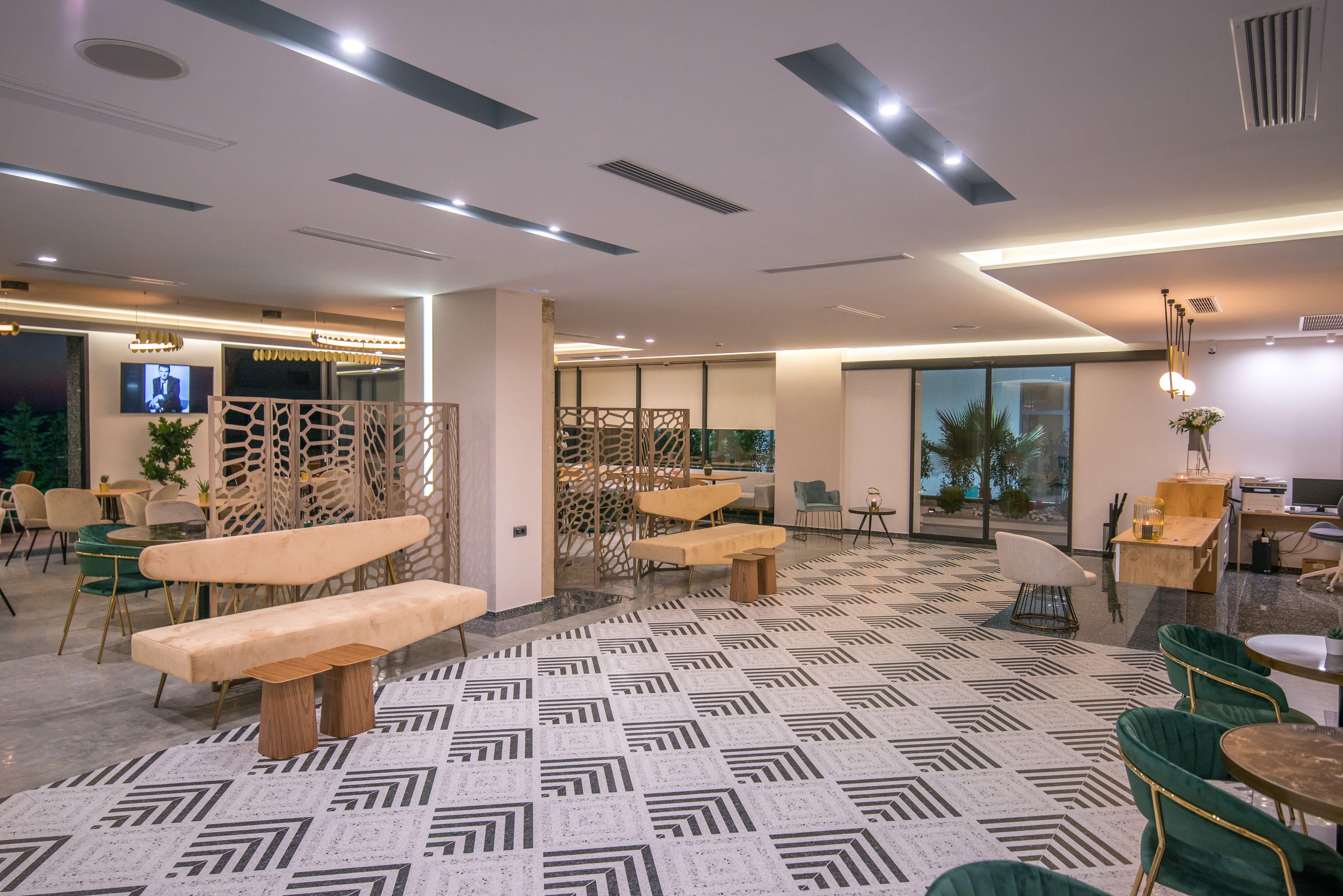 Glow Boutique Hotel & Suites