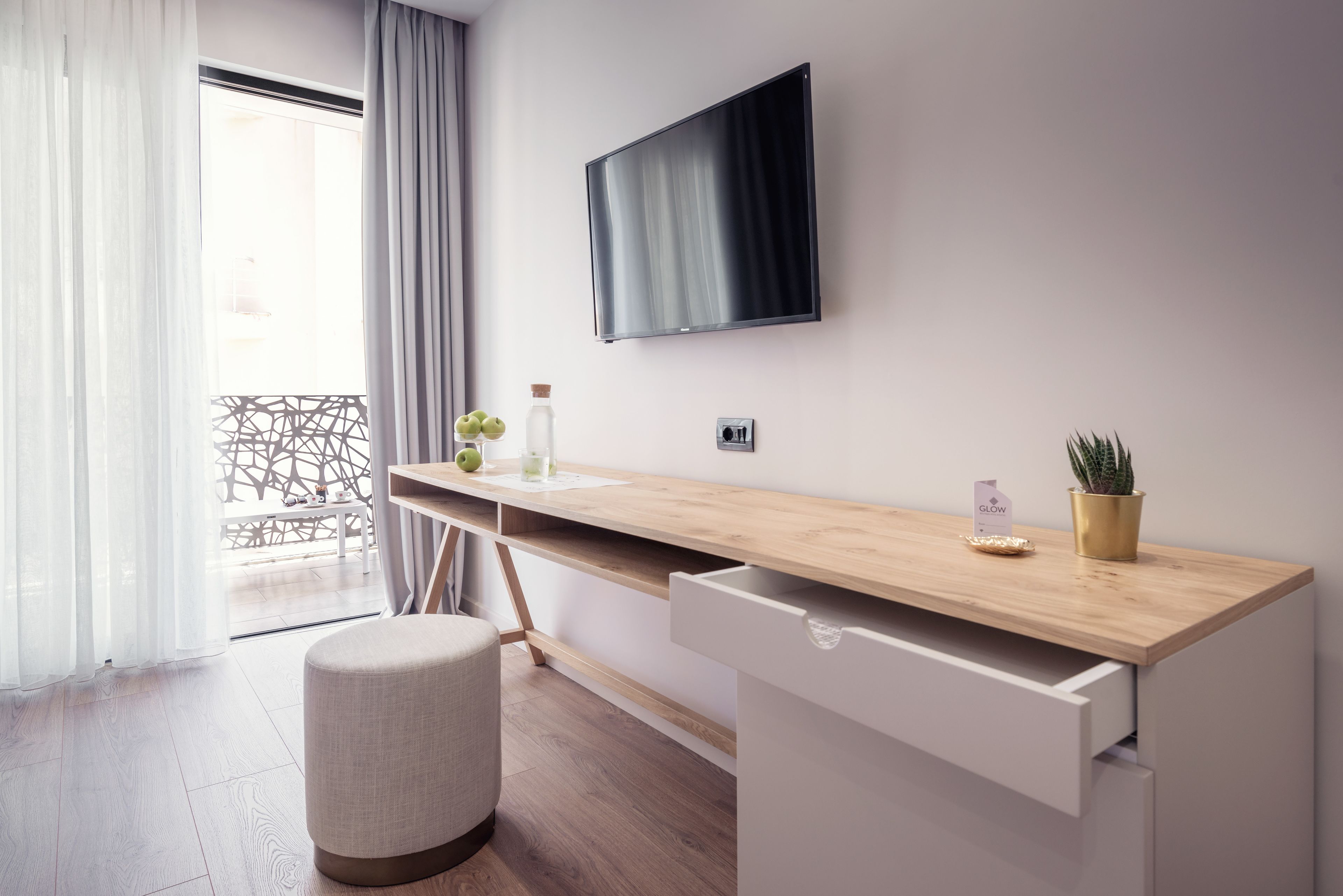 Glow Boutique Hotel & Suites
