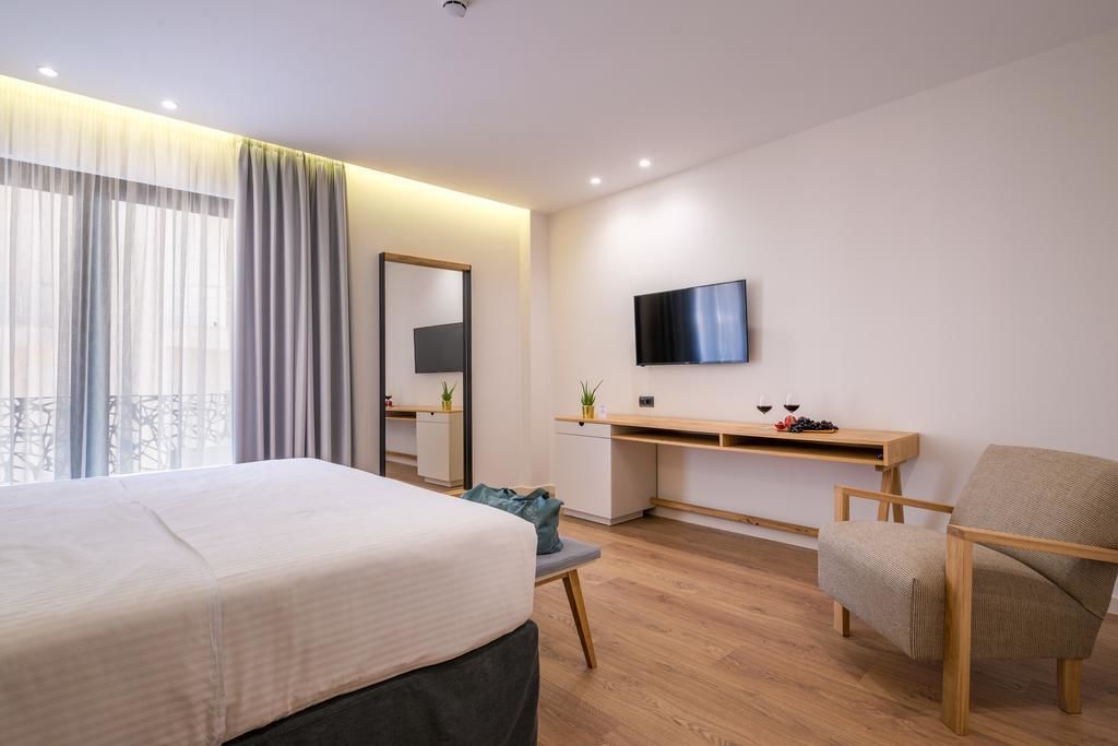 Glow Boutique Hotel & Suites