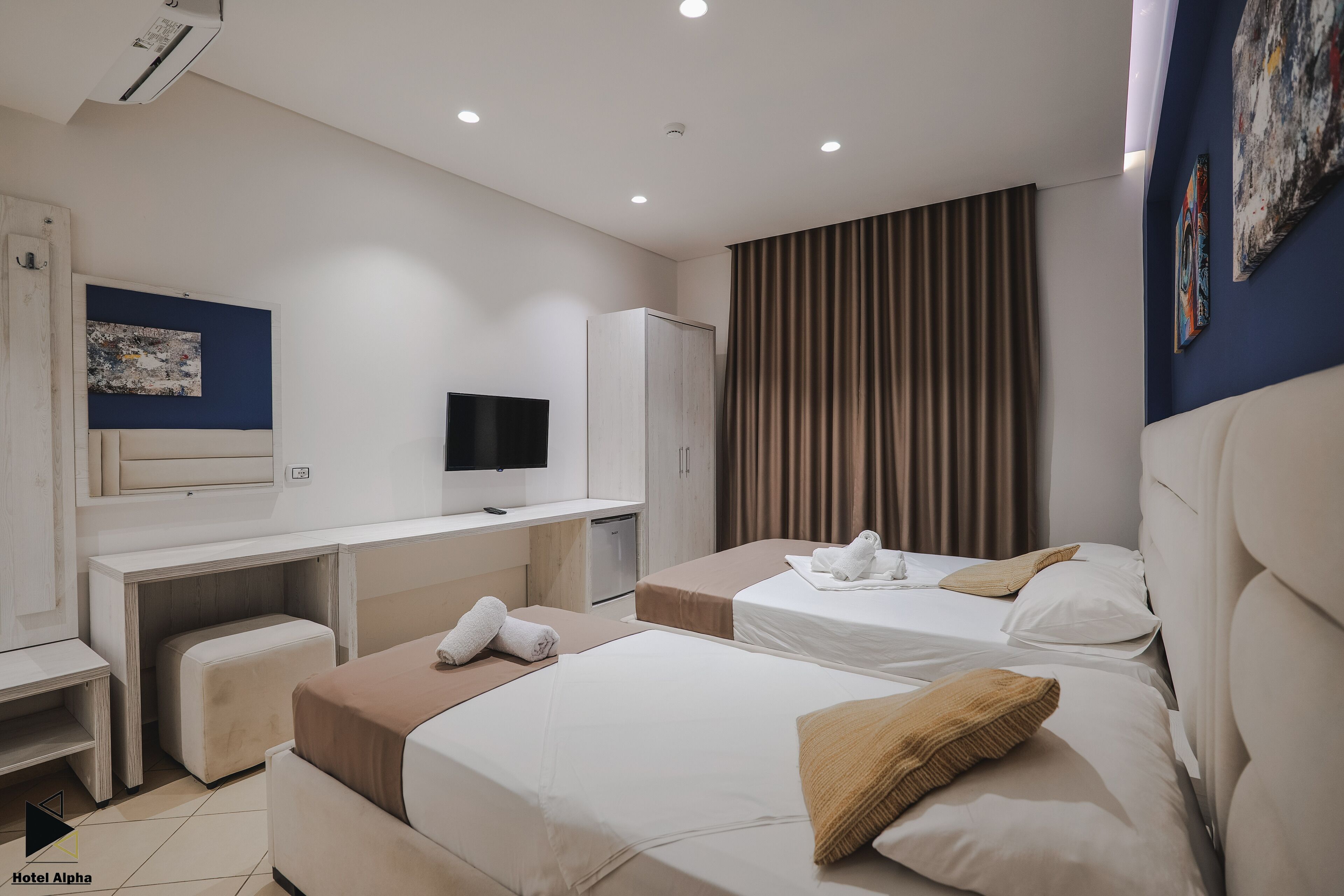 Hotel Alpha