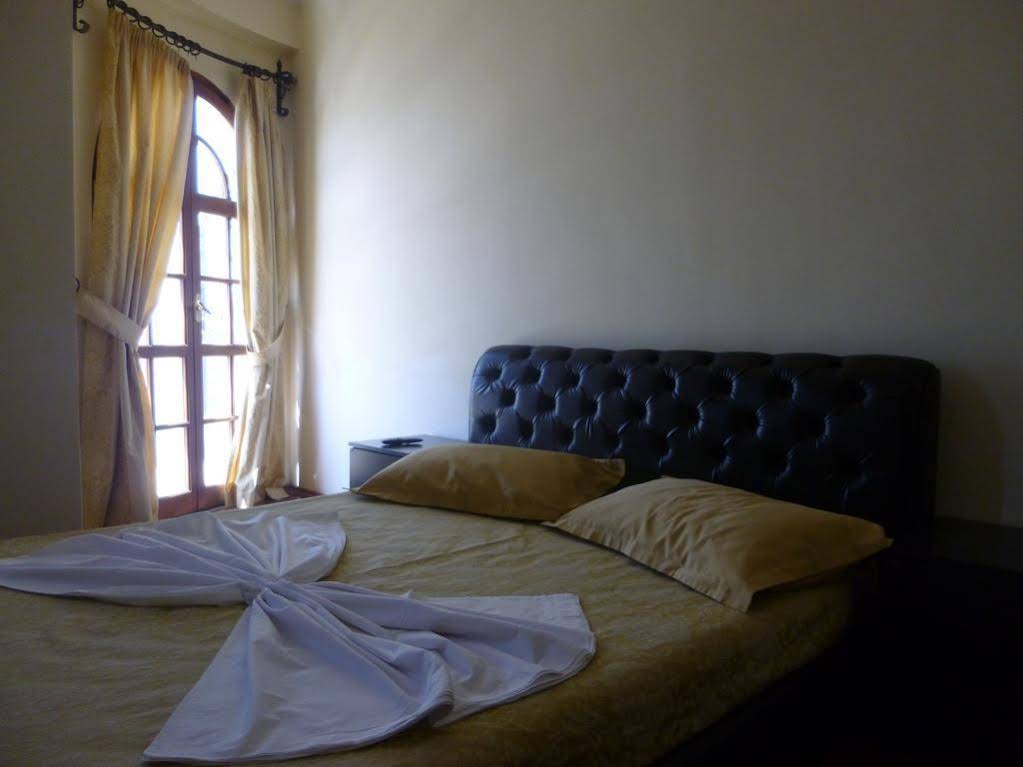 Hotel Il Conte Di Monte Cristo