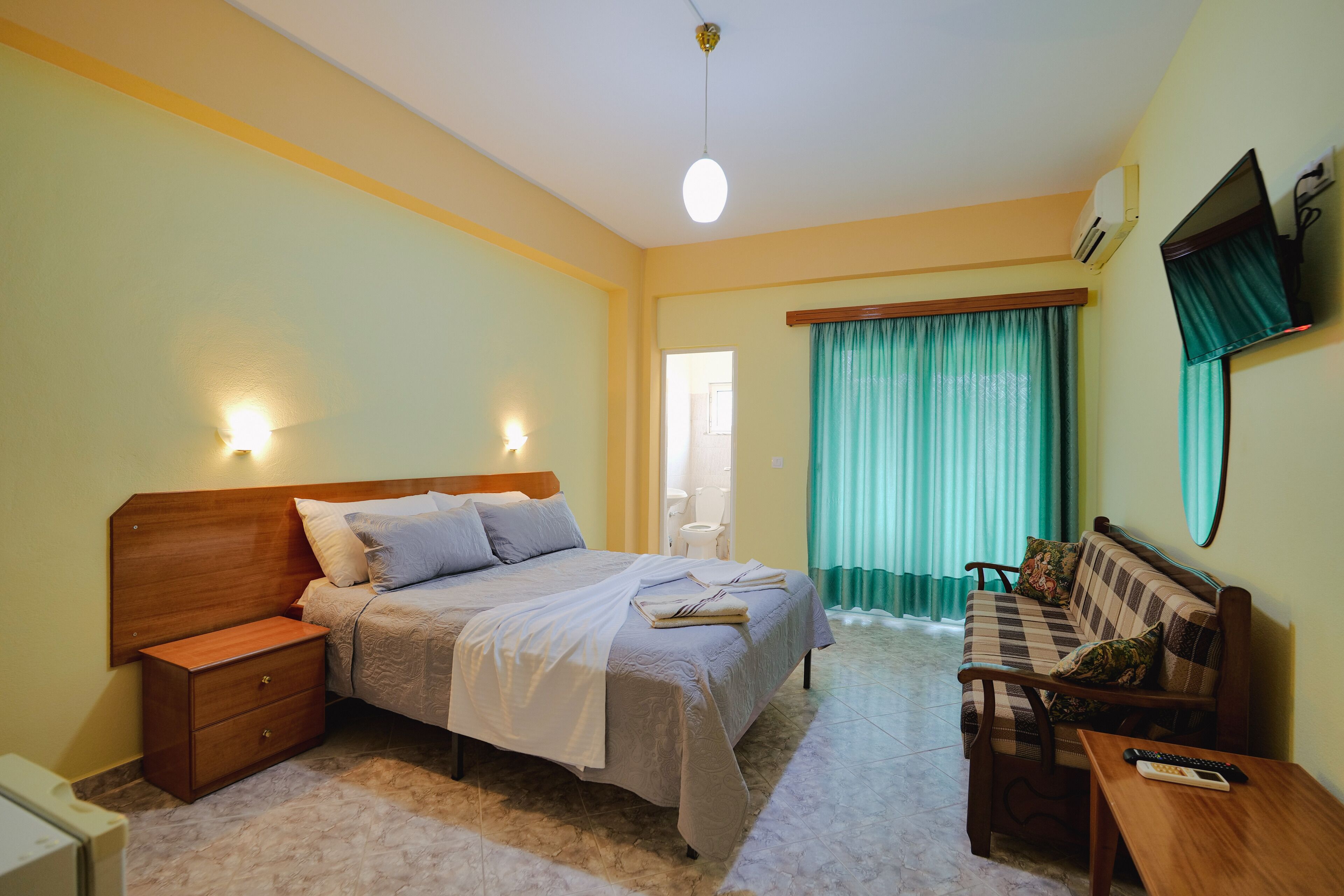 Hotel Porti