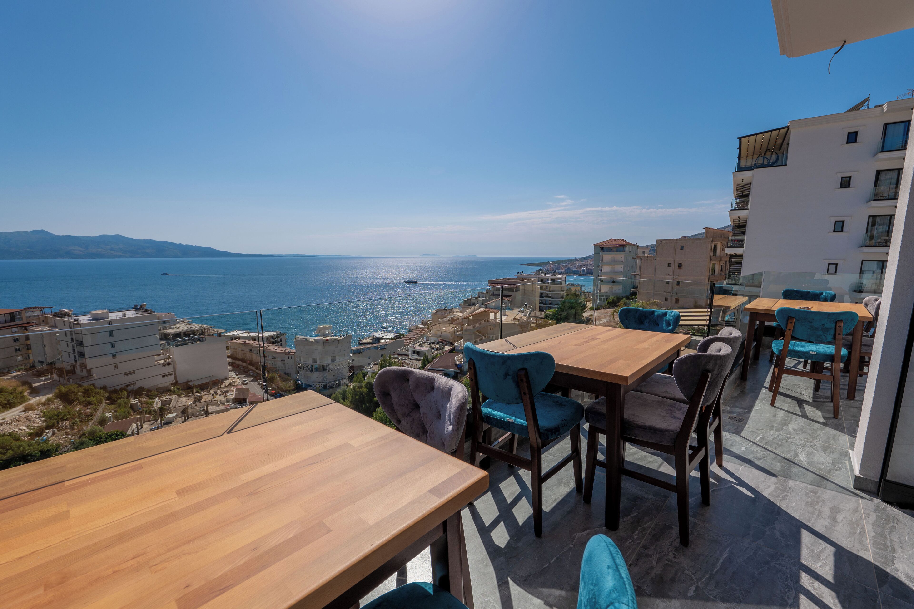 Litan Hotel