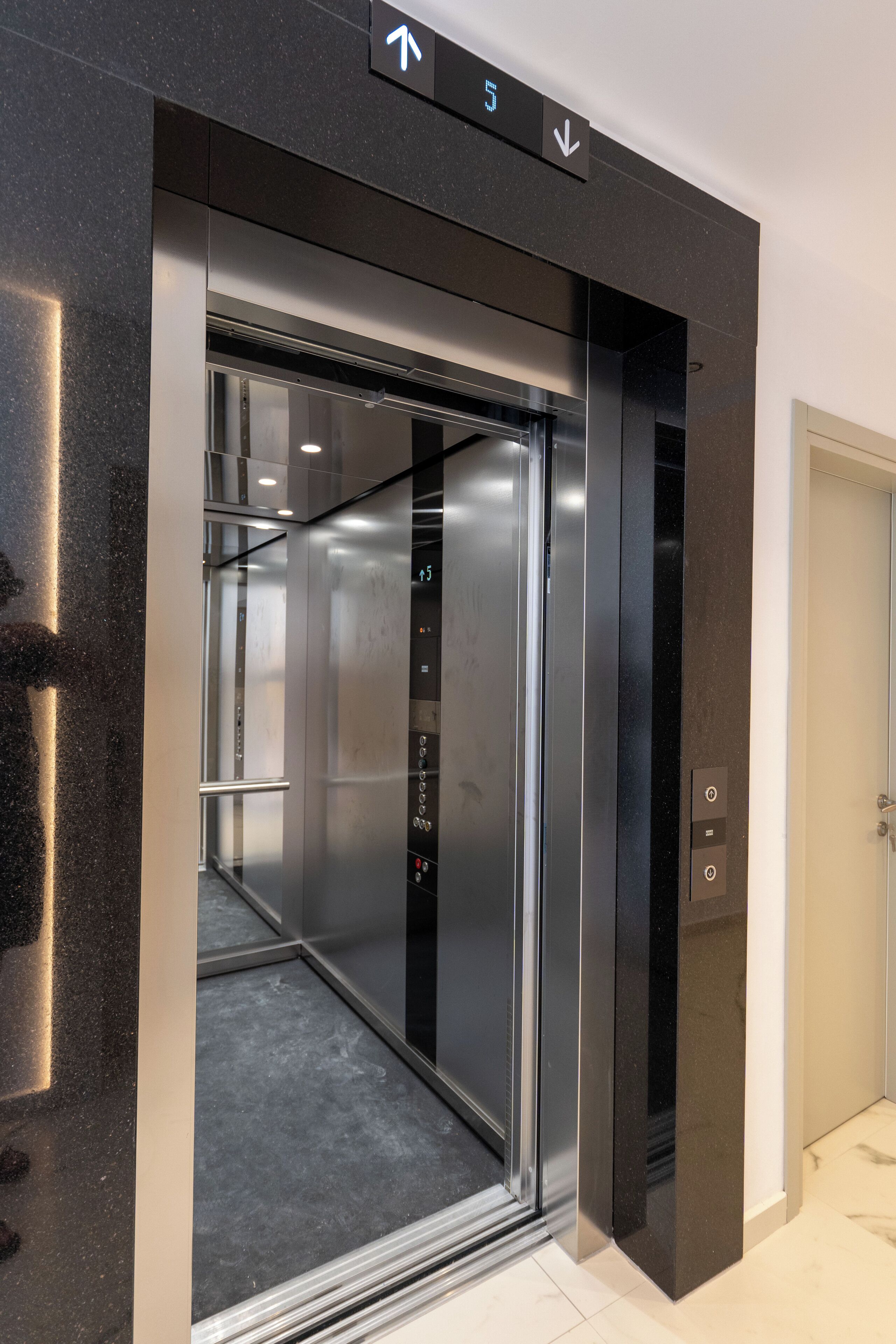 Litan Hotel