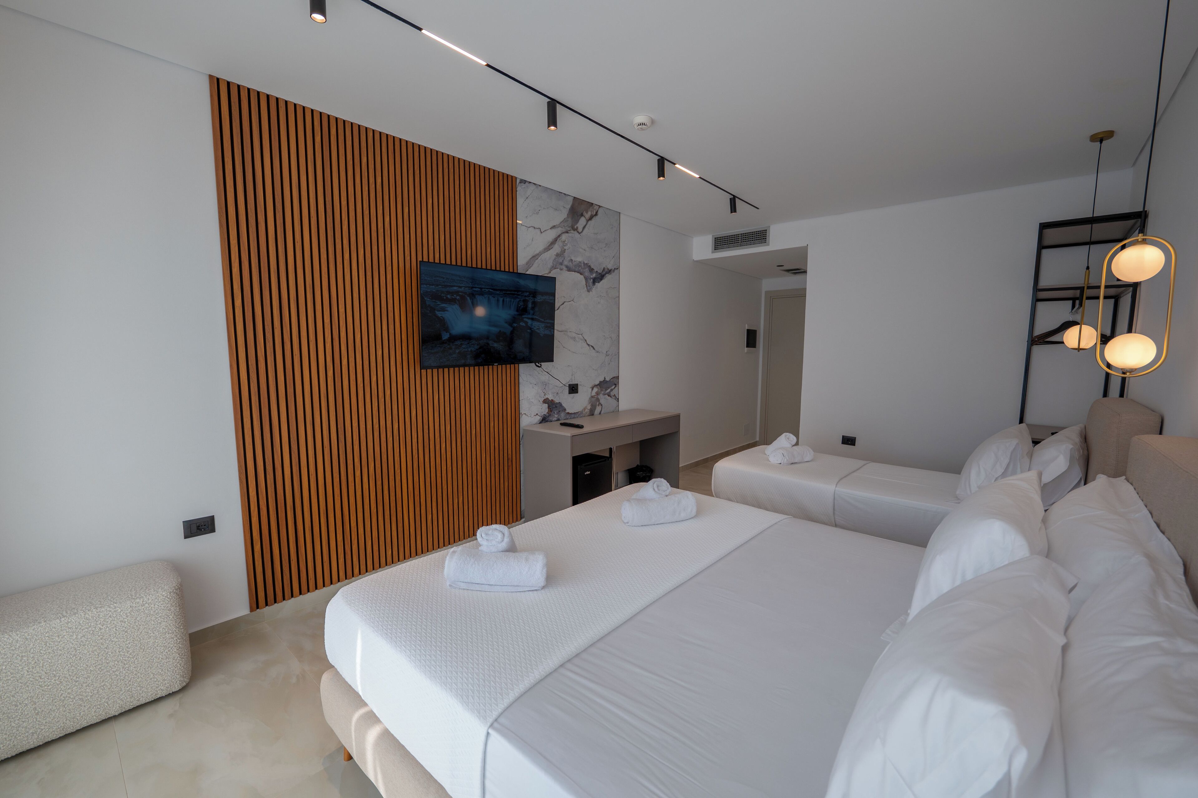 Litan Hotel