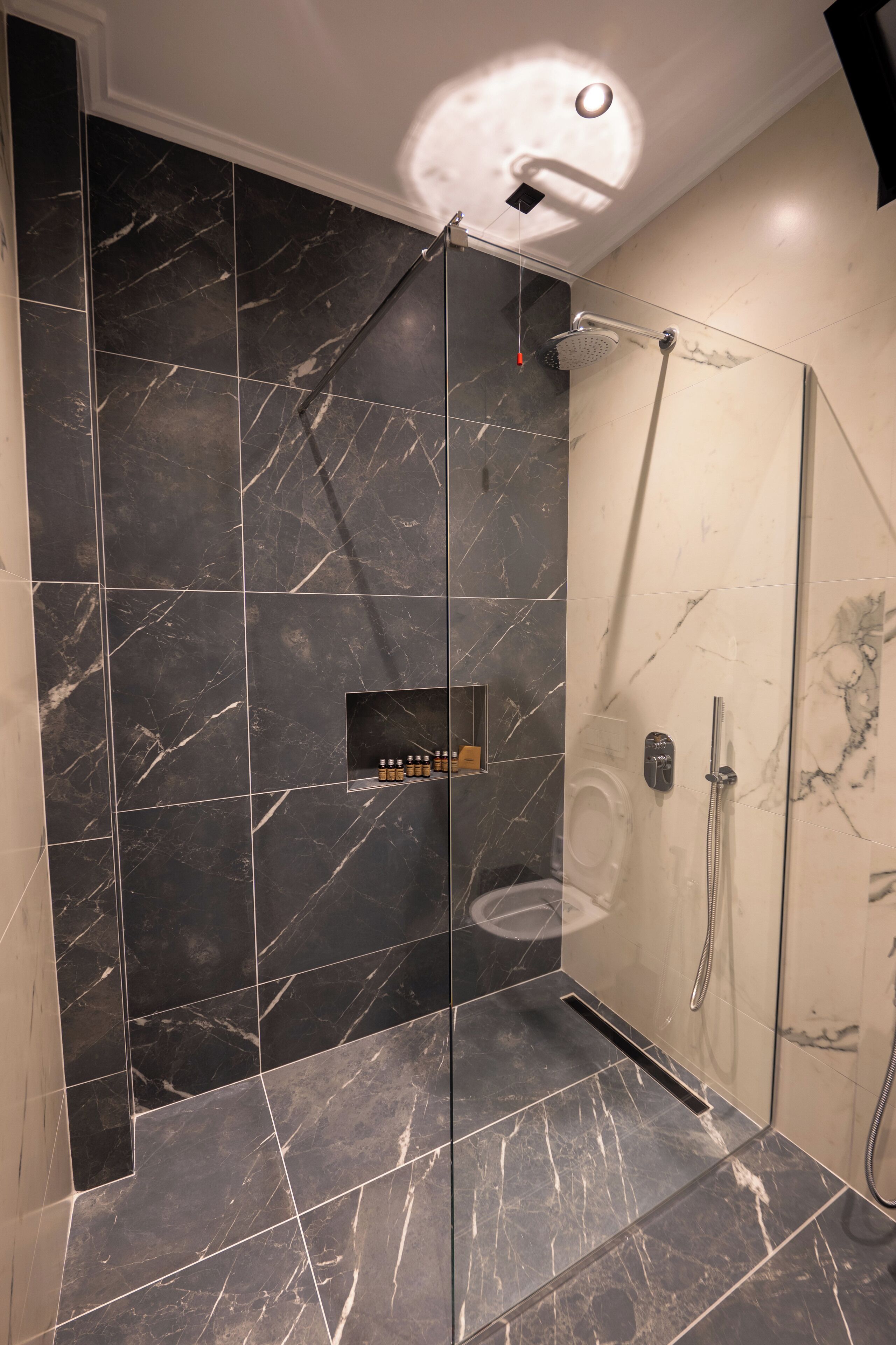 Litan Hotel