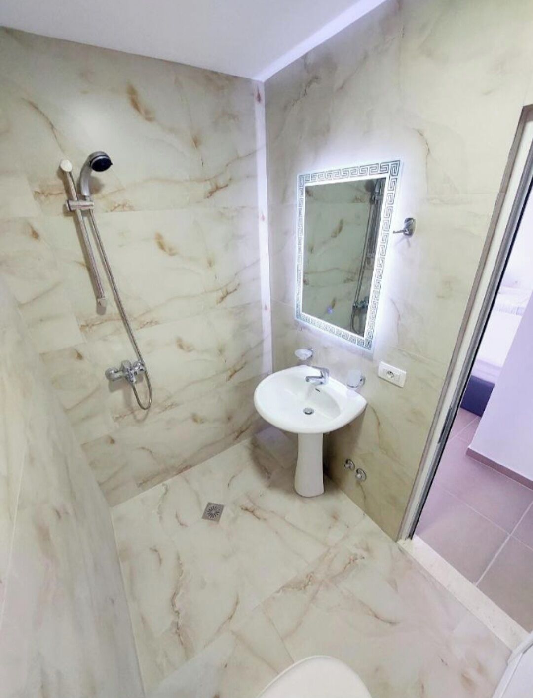 Makla Apartaments