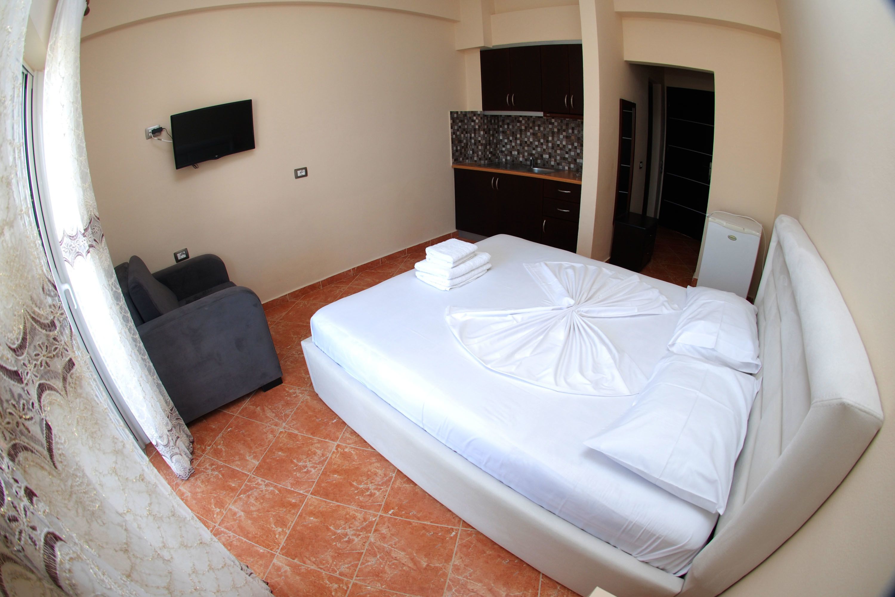 Melsi Apartments